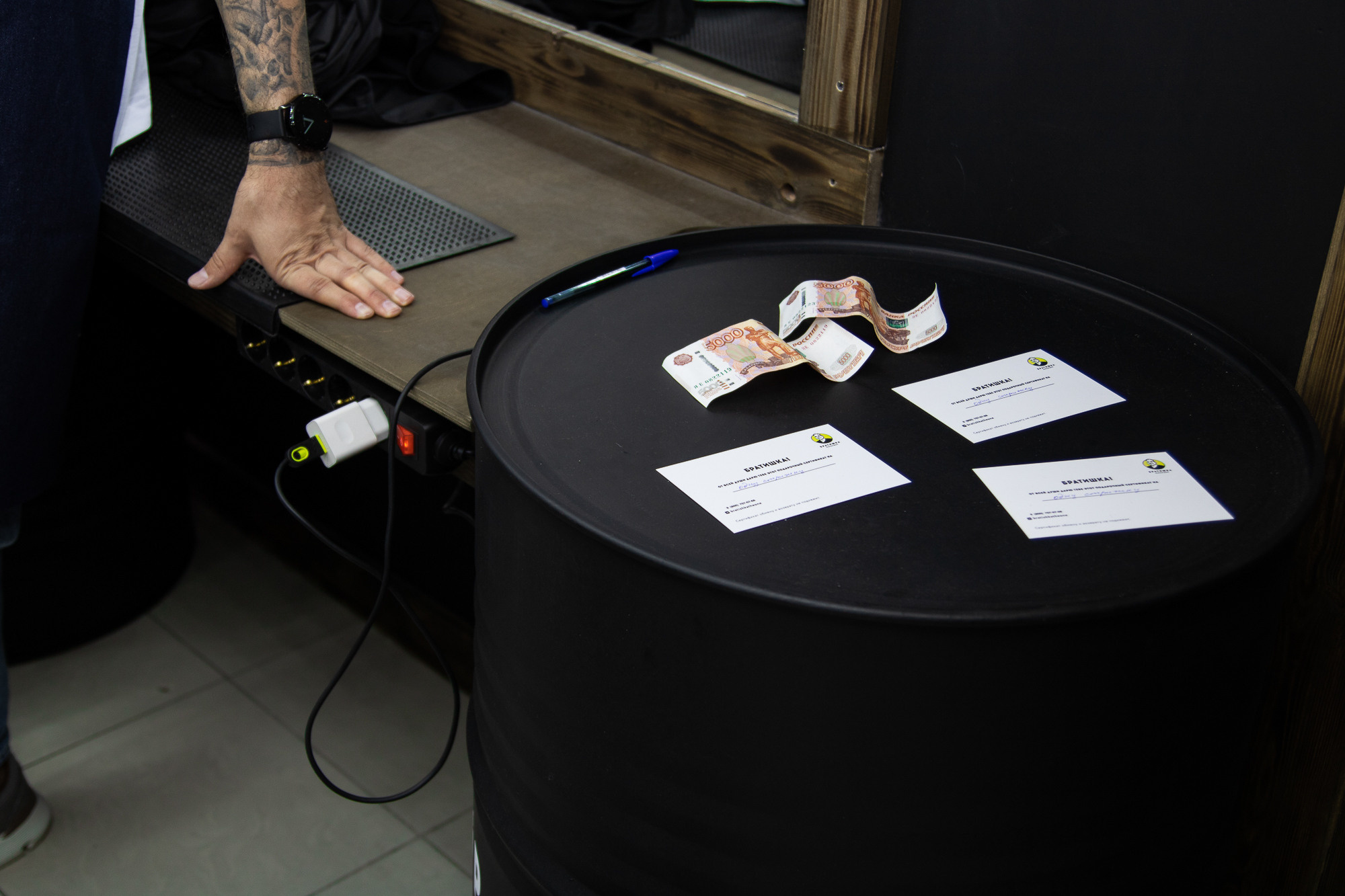 Фотосъёмка в барбершопе Братишка. Фотограф в Самаре Алексей Головачёв