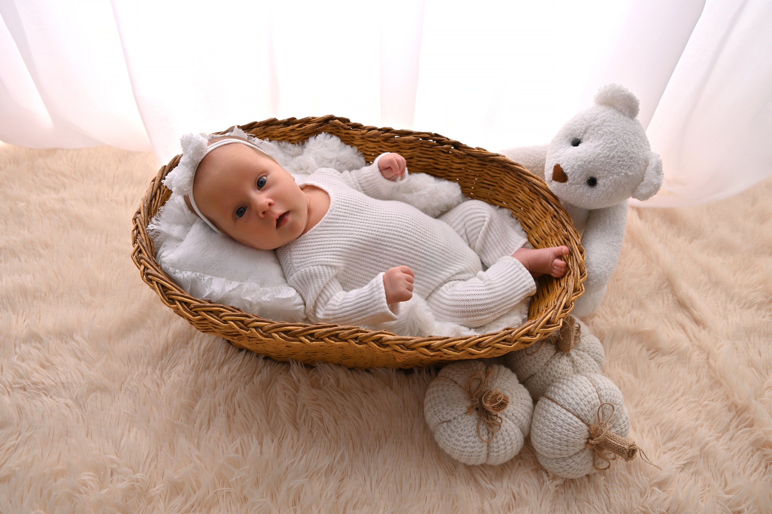 Ньюборн фотосессия Сатпаев