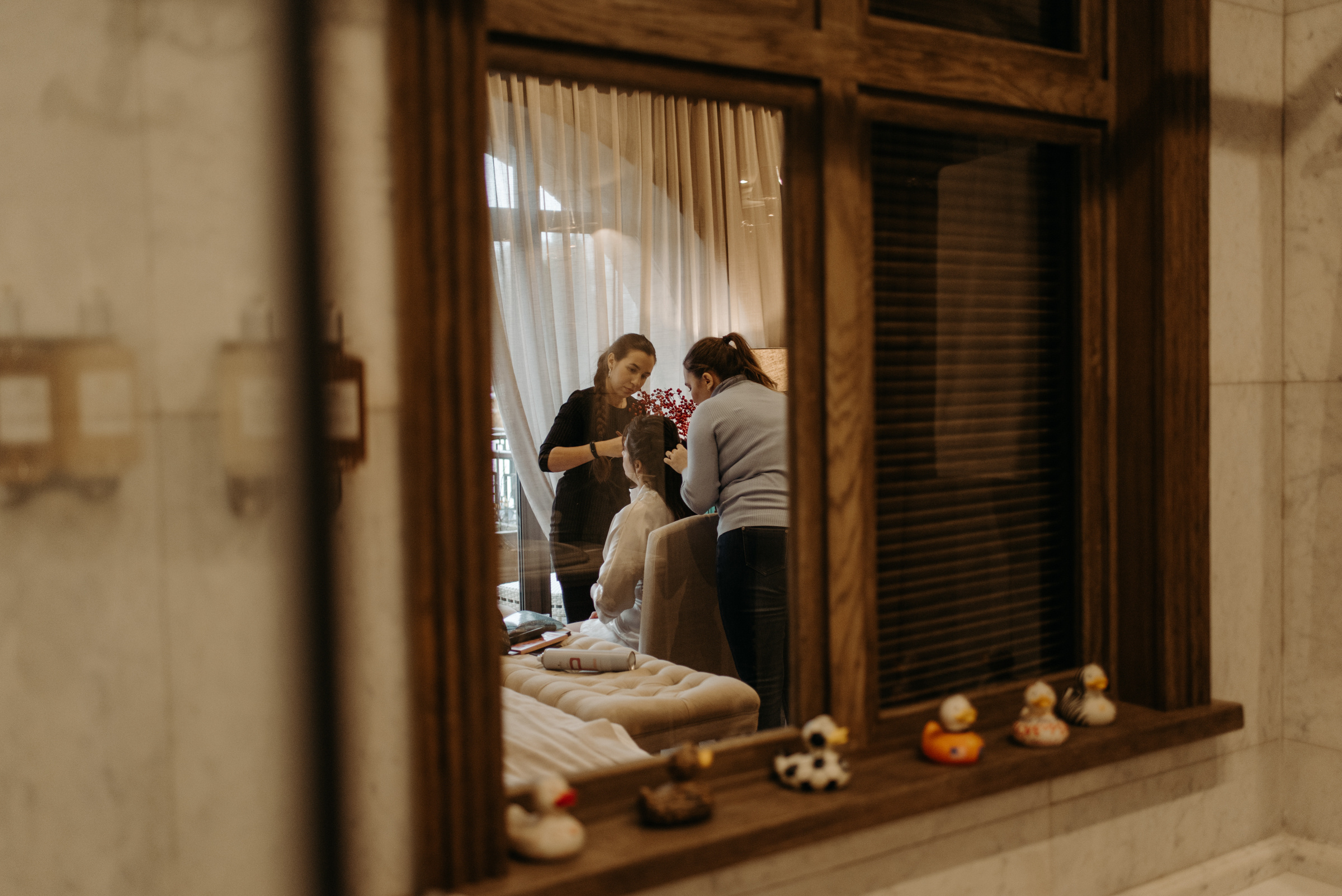 Осенняя свадьба Полины и Ивана. Свадебный фотограф в Санкт-Петербурге Венера Ахметова