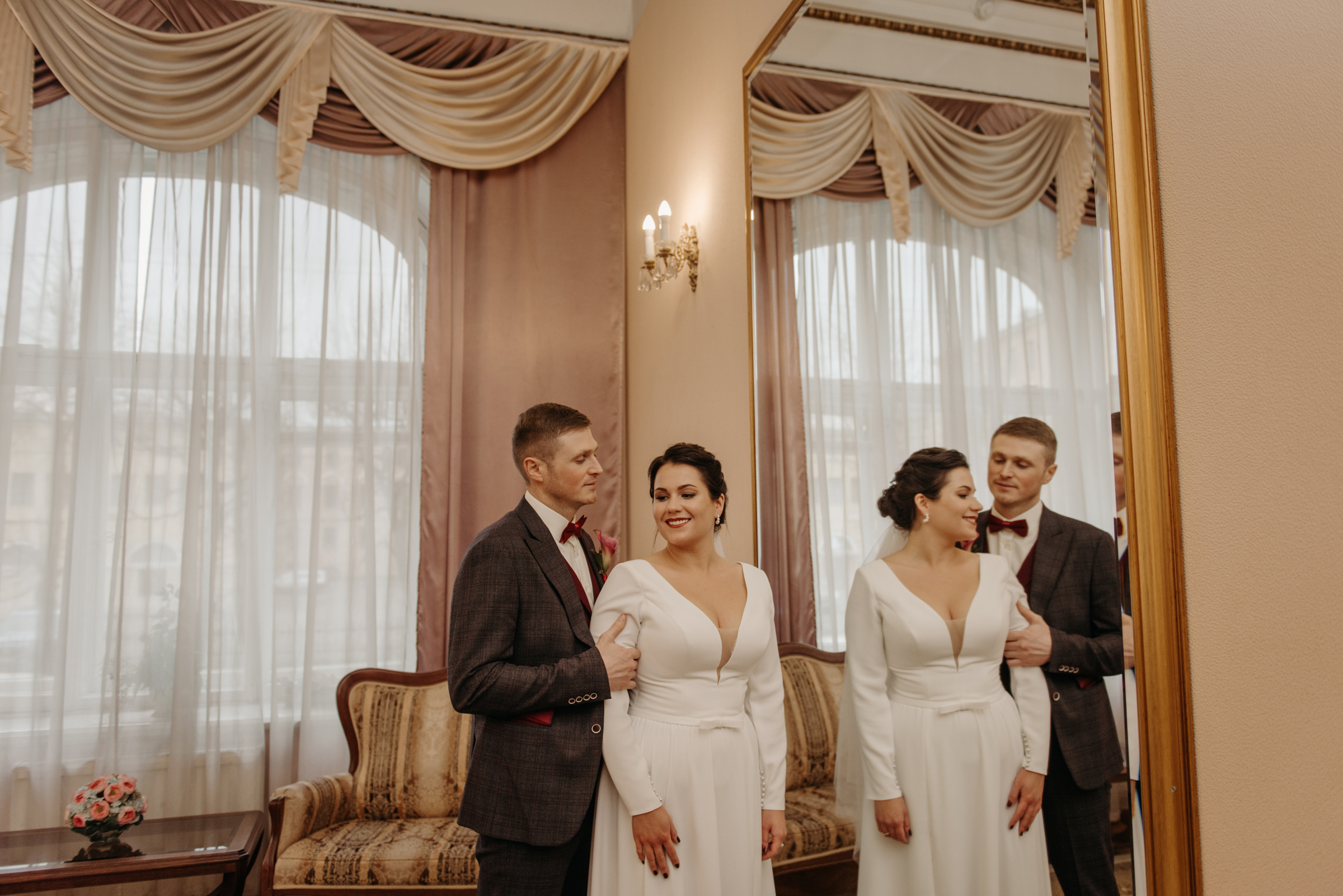 Осенняя свадьба Полины и Ивана. Свадебный фотограф в Санкт-Петербурге Венера Ахметова