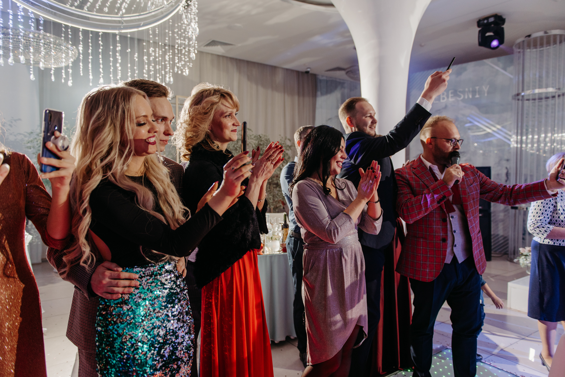 Алёна и Роман | Свадебный банкет в ресторане Небесный. Свадебный фотограф в Санкт-Петербурге Венера Ахметова