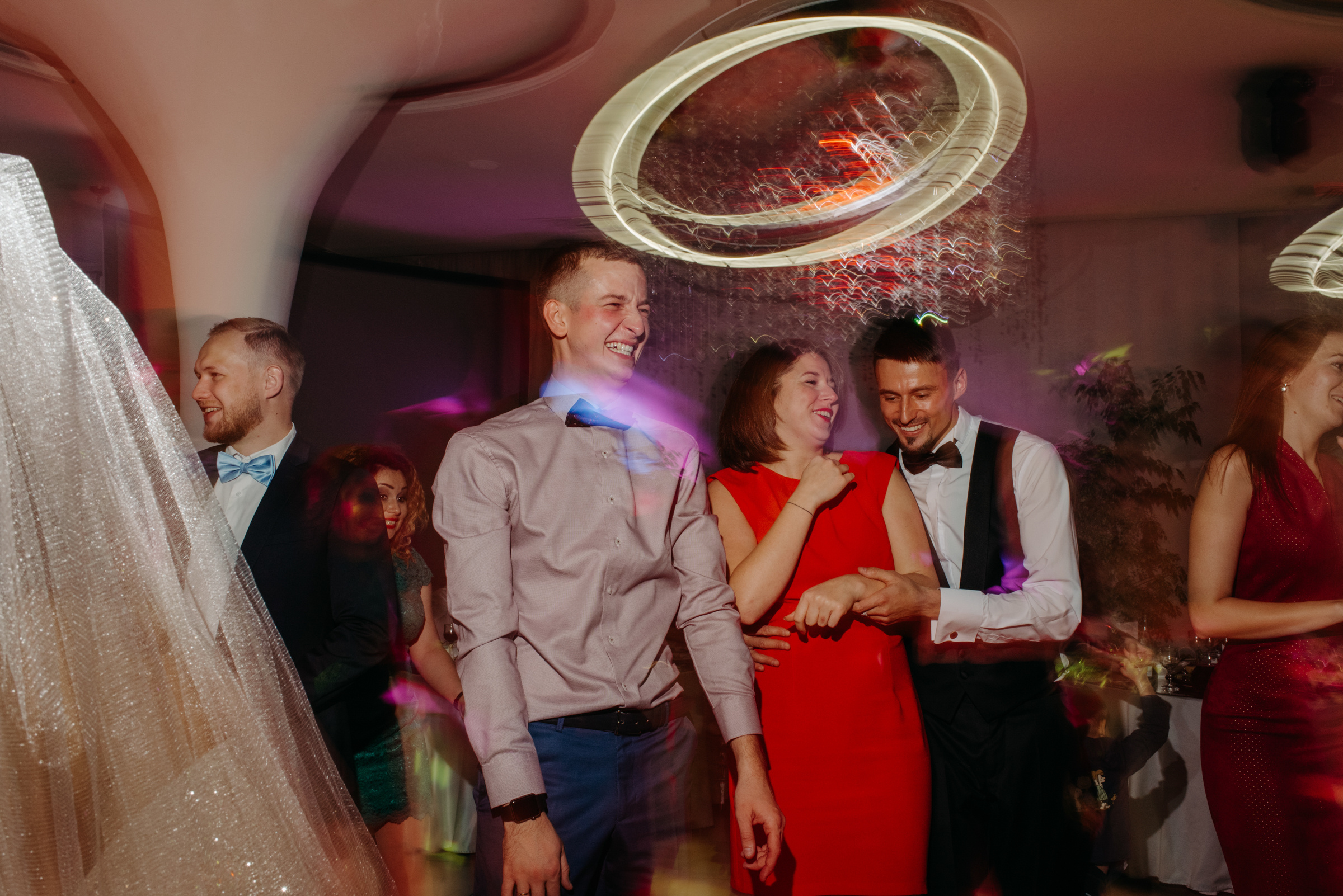 Алёна и Роман | Свадебный банкет в ресторане Небесный. Свадебный фотограф в Санкт-Петербурге Венера Ахметова