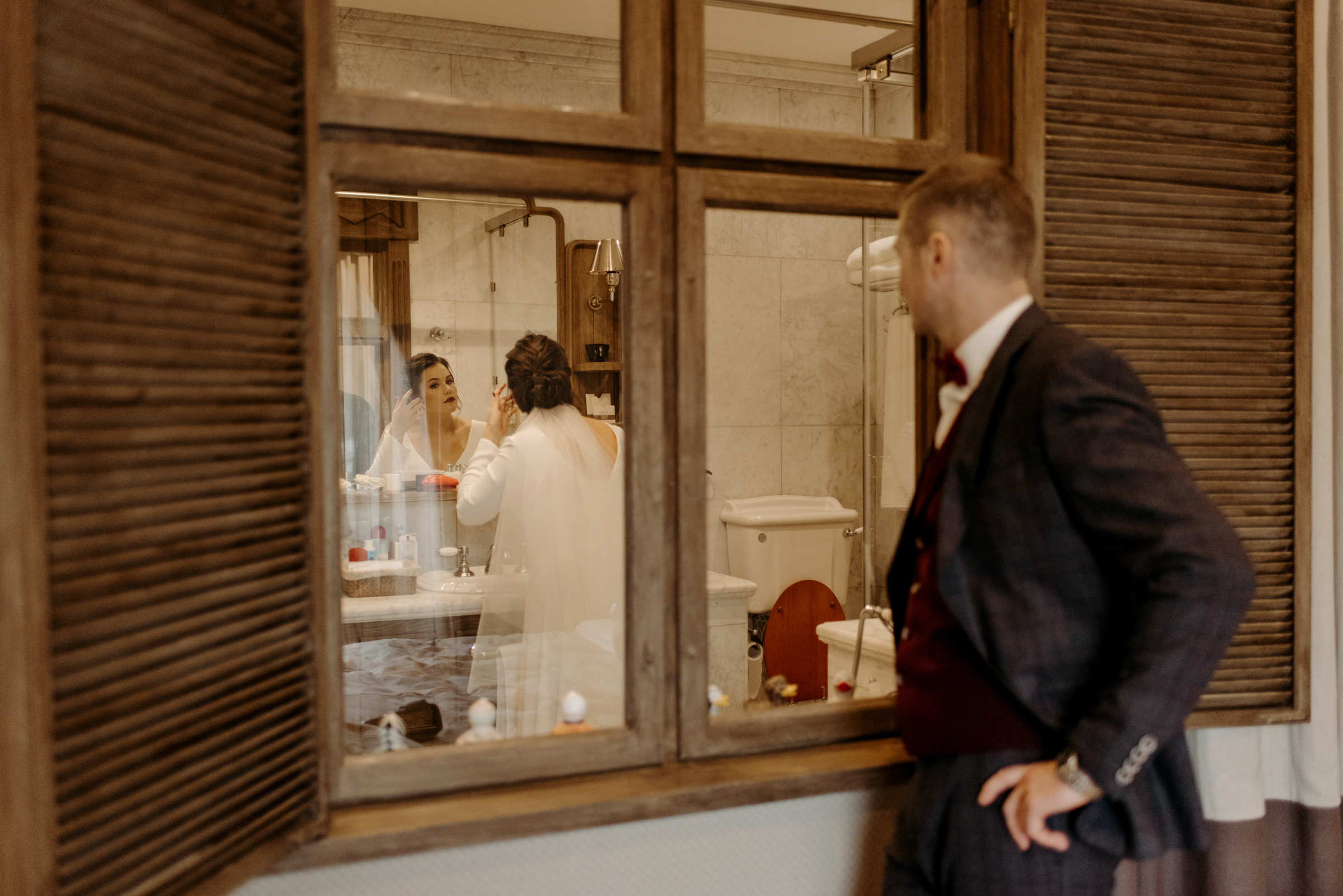 Осенняя свадьба Полины и Ивана. Свадебный фотограф в Санкт-Петербурге Венера Ахметова