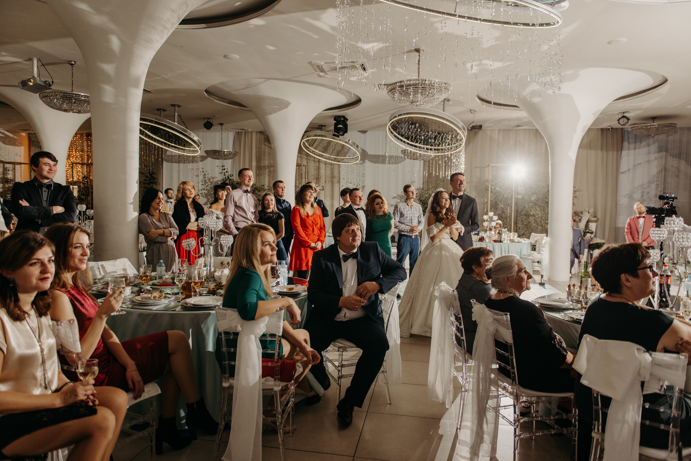 Алёна и Роман | Свадебный банкет в ресторане Небесный. Свадебный фотограф в Санкт-Петербурге Венера Ахметова