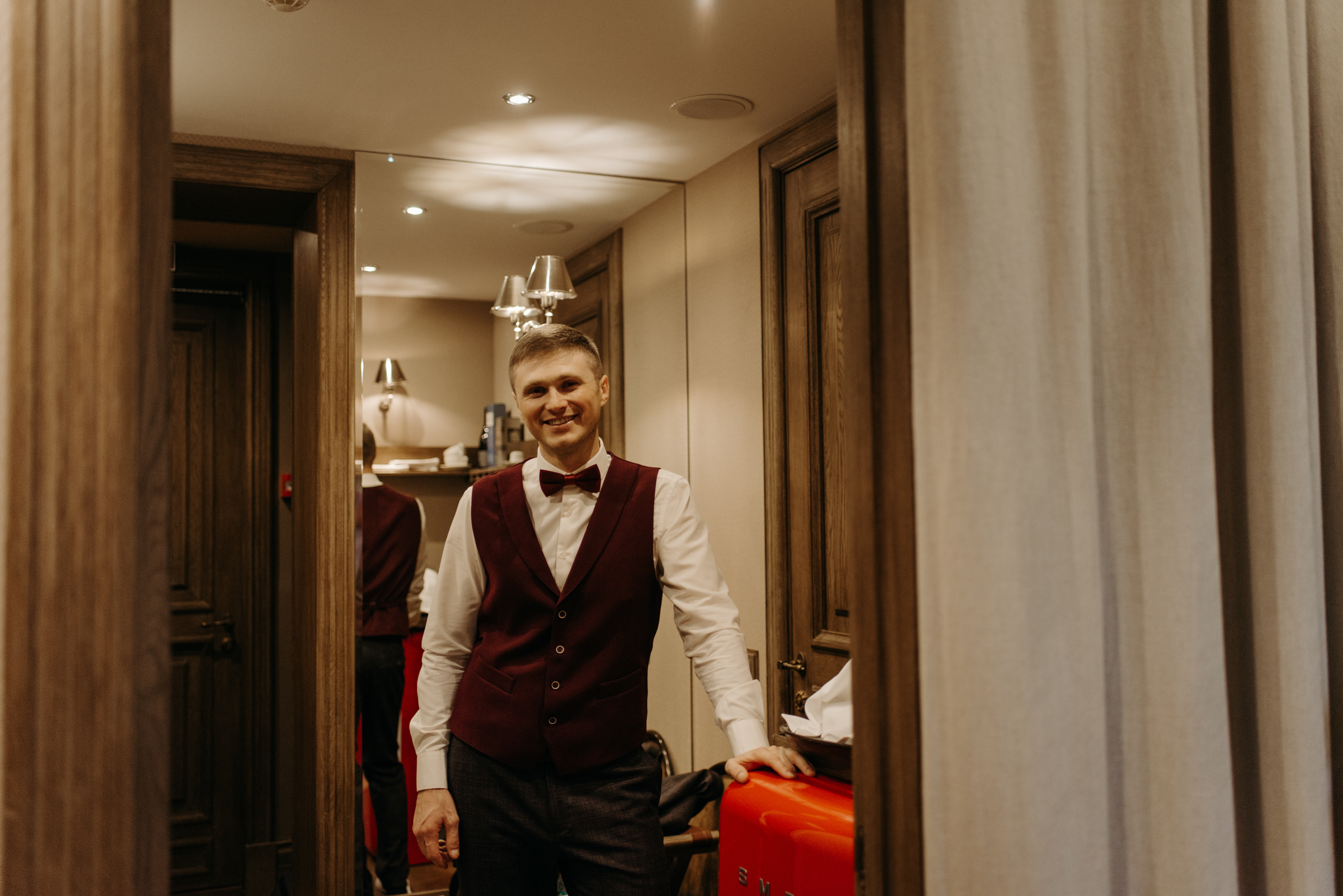 Осенняя свадьба Полины и Ивана. Свадебный фотограф в Санкт-Петербурге Венера Ахметова