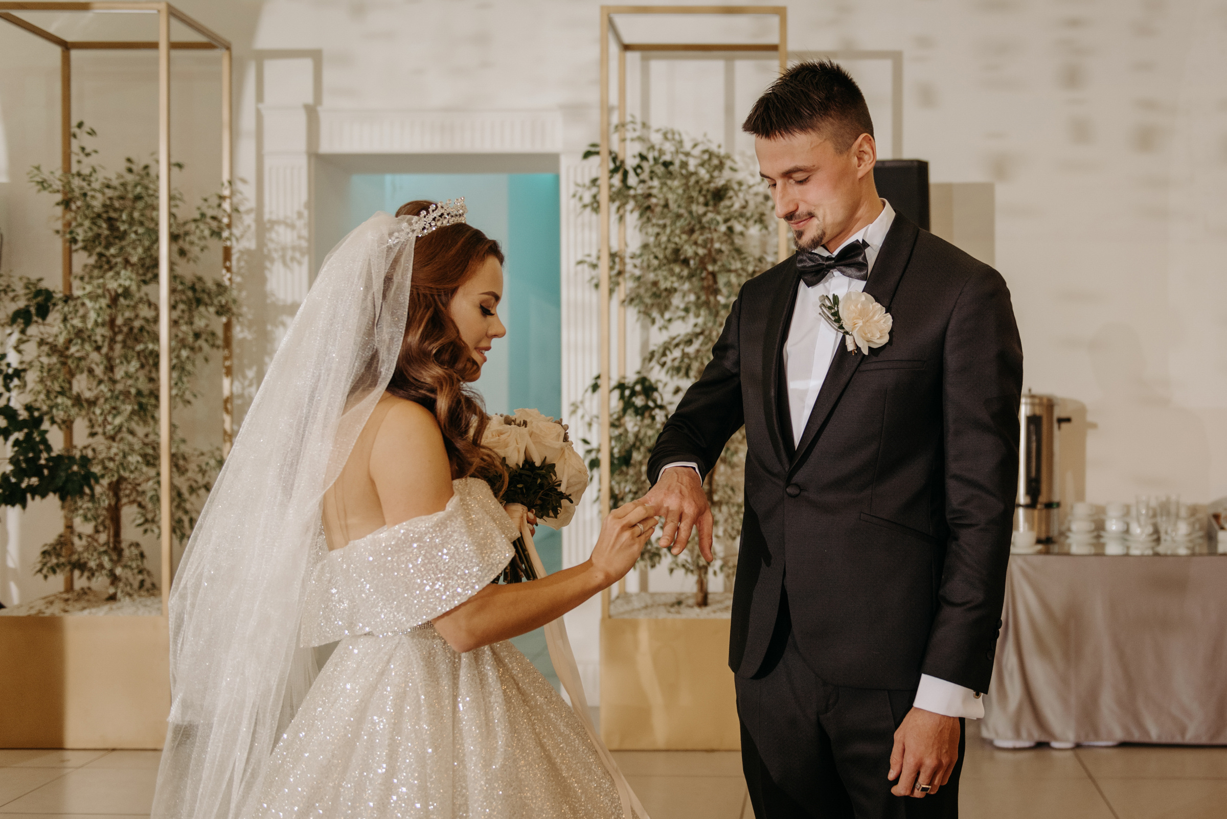 Алёна и Роман | Свадебный банкет в ресторане Небесный. Свадебный фотограф в Санкт-Петербурге Венера Ахметова