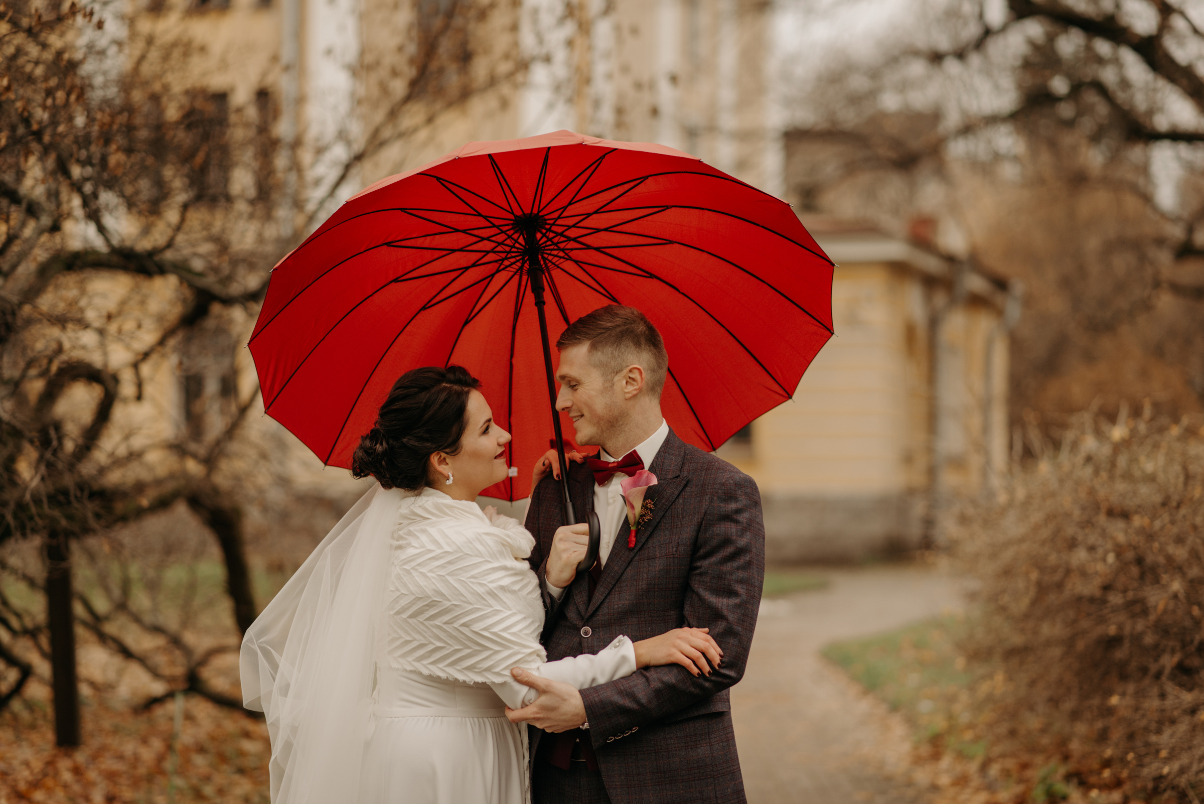 Осенняя свадьба Полины и Ивана. Свадебный фотограф в Санкт-Петербурге Венера Ахметова
