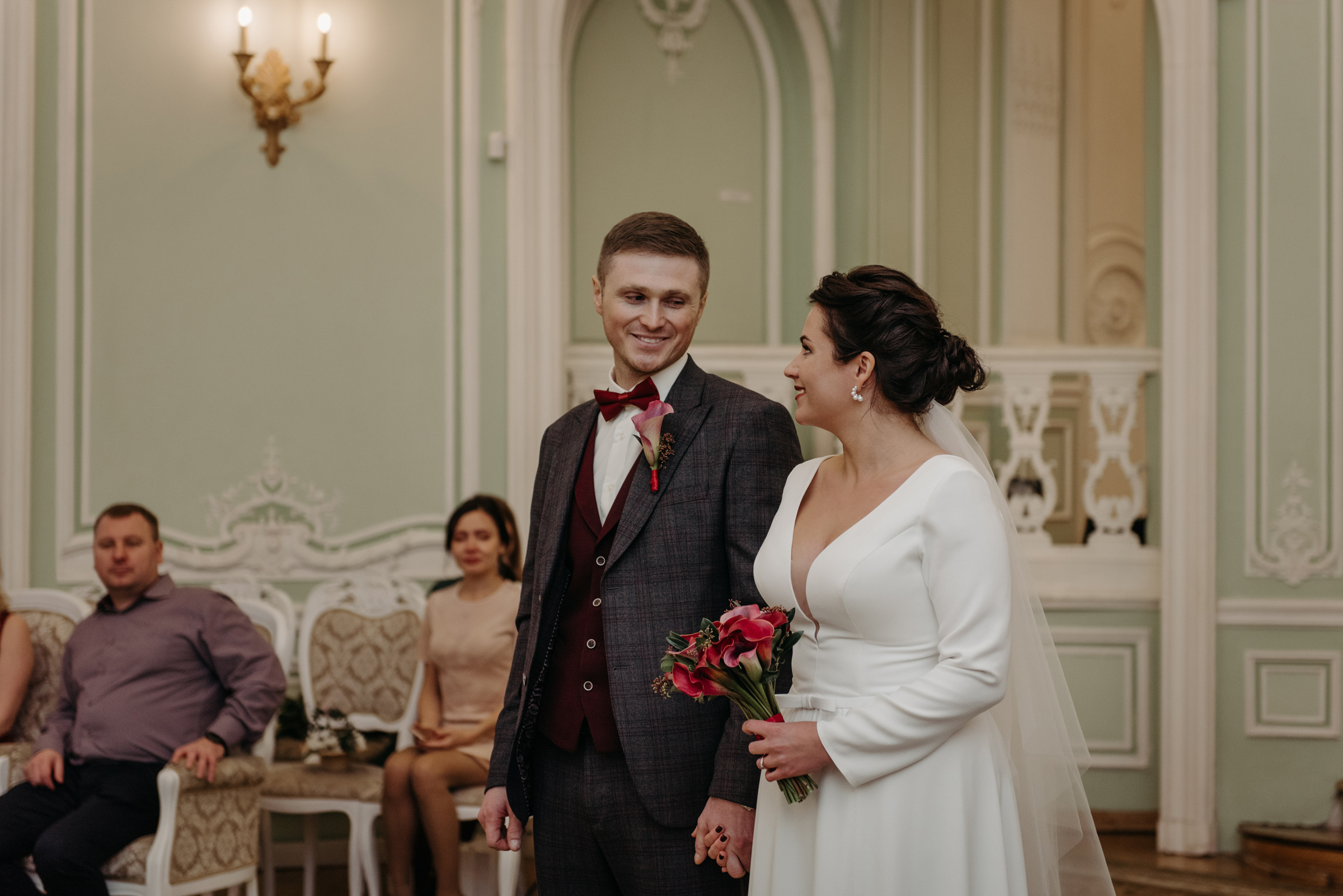 Осенняя свадьба Полины и Ивана. Свадебный фотограф в Санкт-Петербурге Венера Ахметова