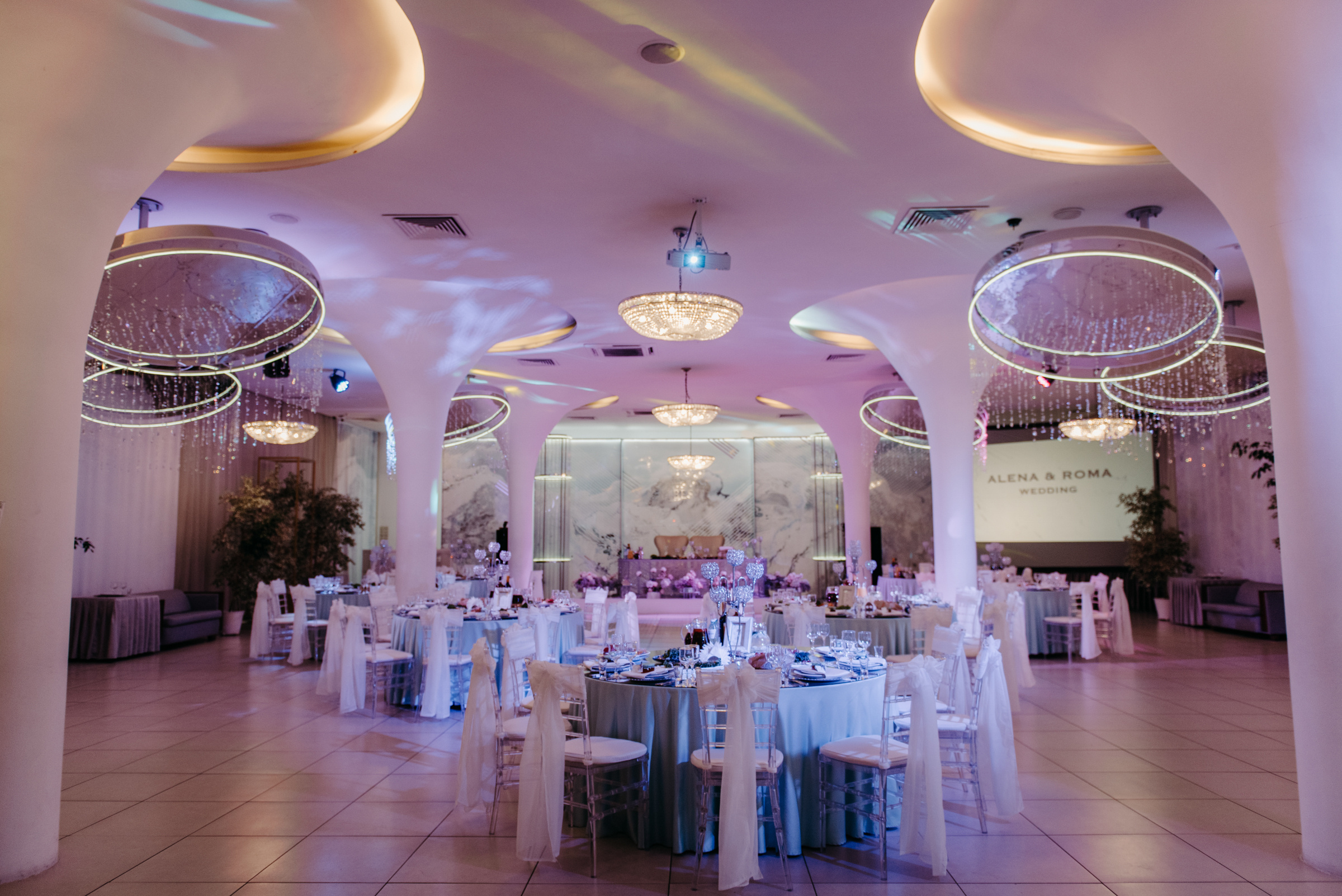 Алёна и Роман | Свадебный банкет в ресторане Небесный. Свадебный фотограф в Санкт-Петербурге Венера Ахметова