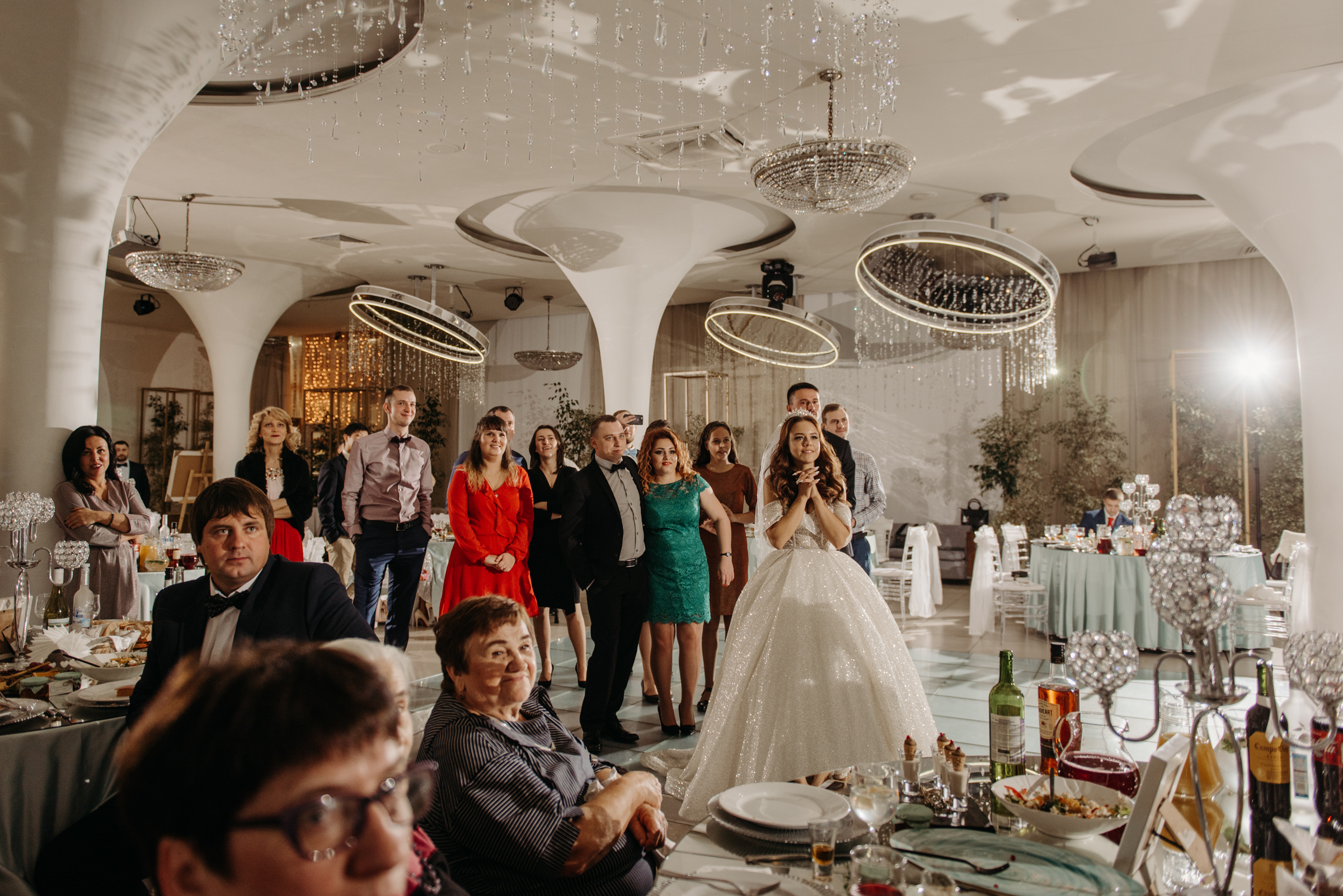 Алёна и Роман | Свадебный банкет в ресторане Небесный. Свадебный фотограф в Санкт-Петербурге Венера Ахметова