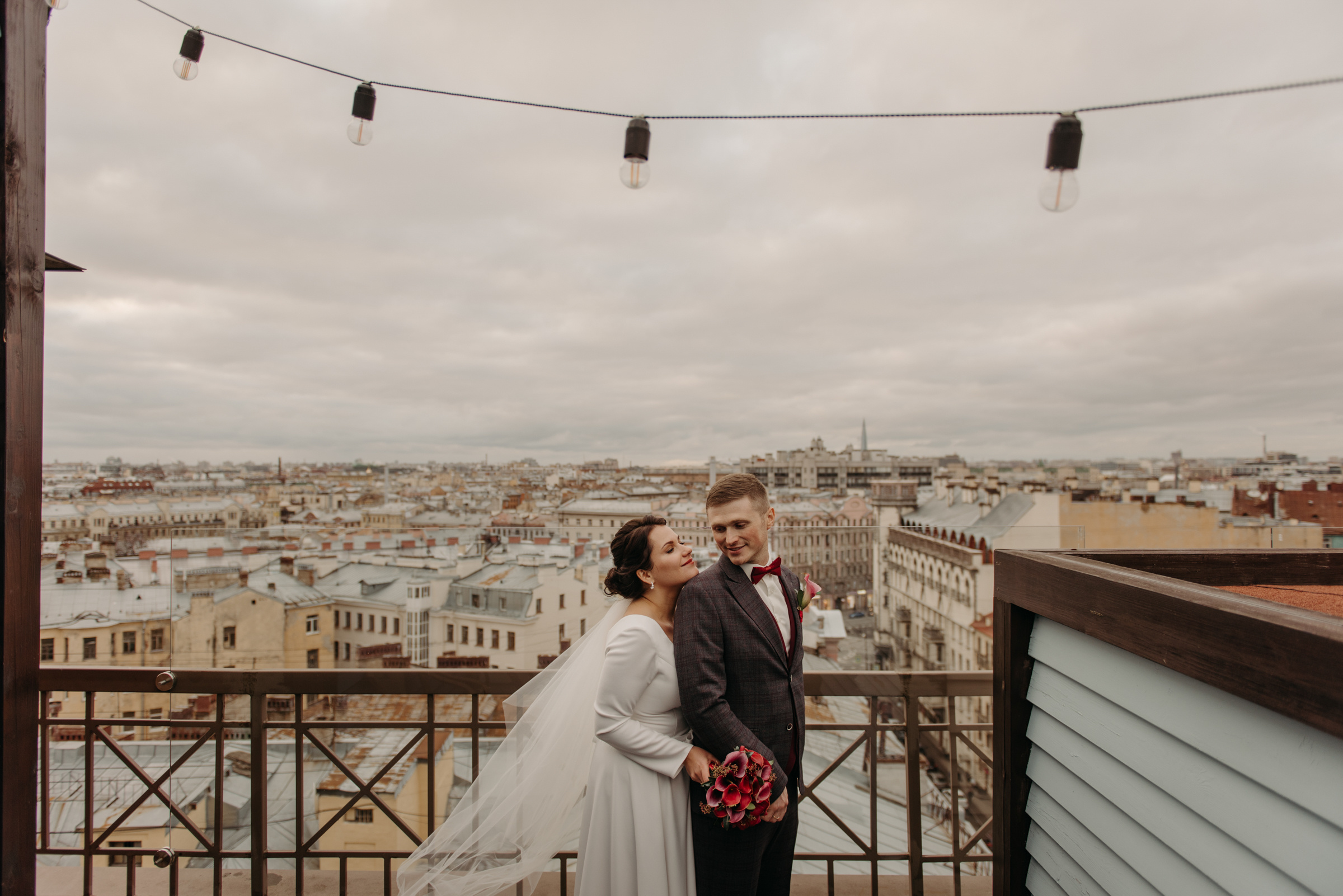 Осенняя свадьба Полины и Ивана. Свадебный фотограф в Санкт-Петербурге Венера Ахметова