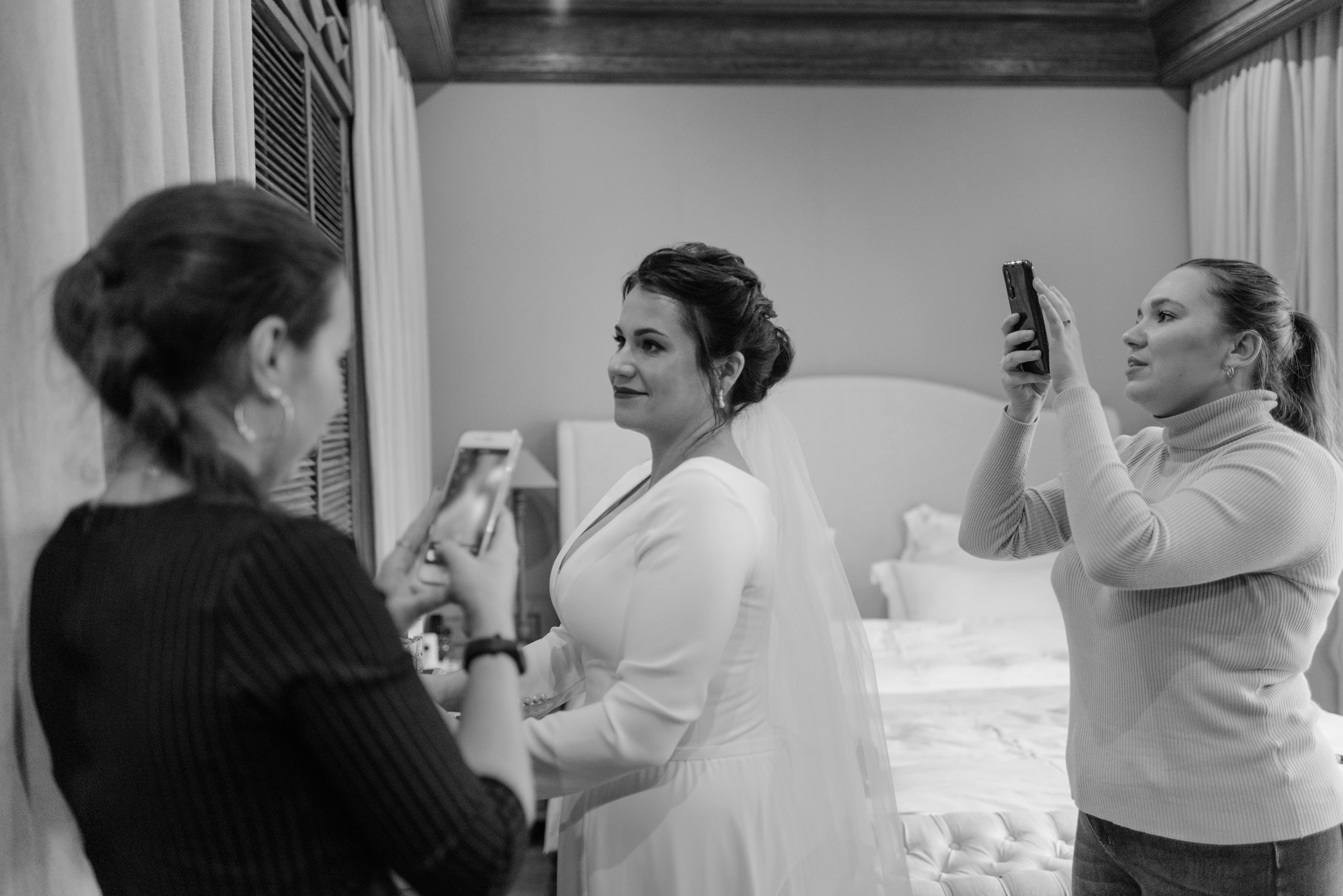 Осенняя свадьба Полины и Ивана. Свадебный фотограф в Санкт-Петербурге Венера Ахметова