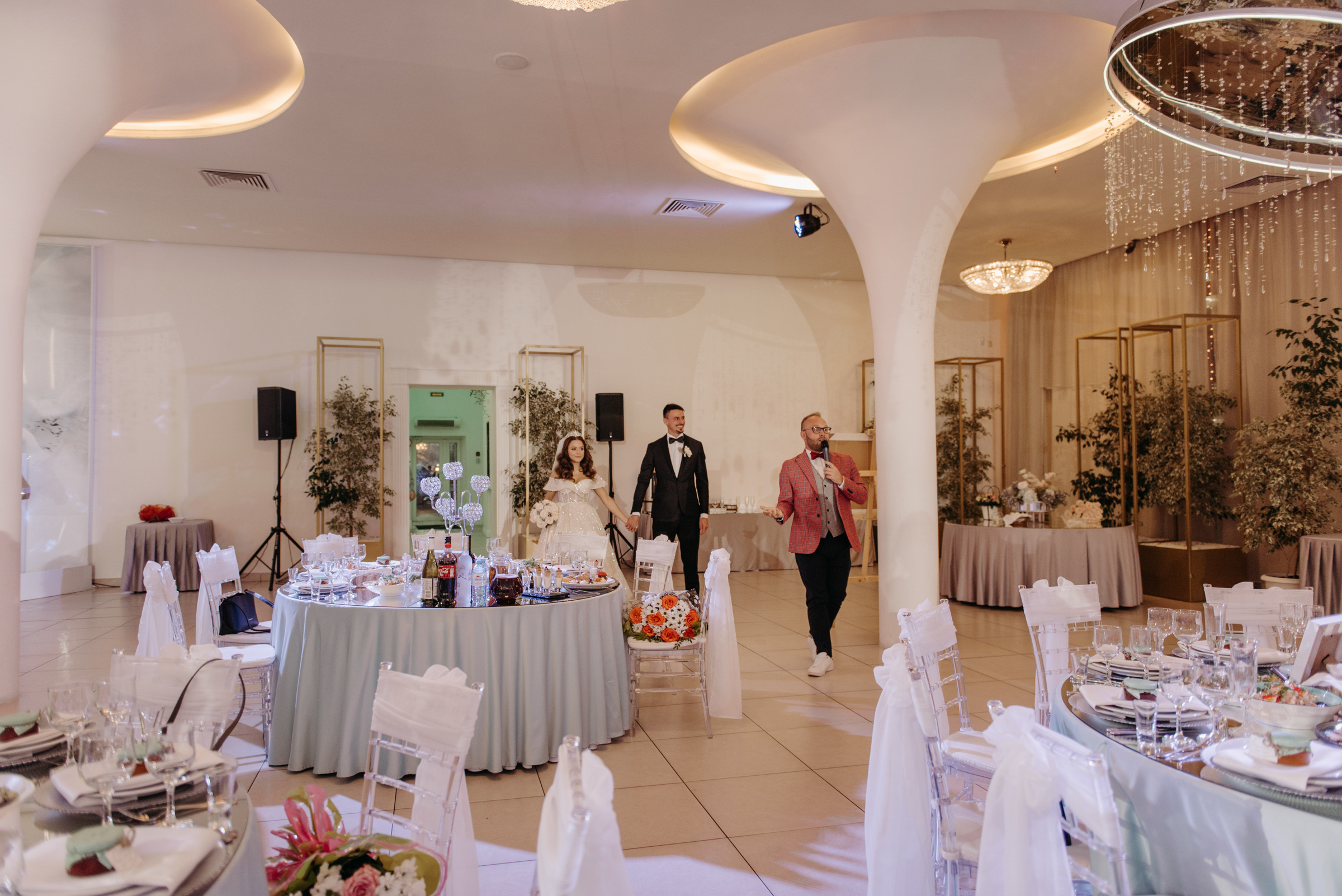 Алёна и Роман | Свадебный банкет в ресторане Небесный. Свадебный фотограф в Санкт-Петербурге Венера Ахметова