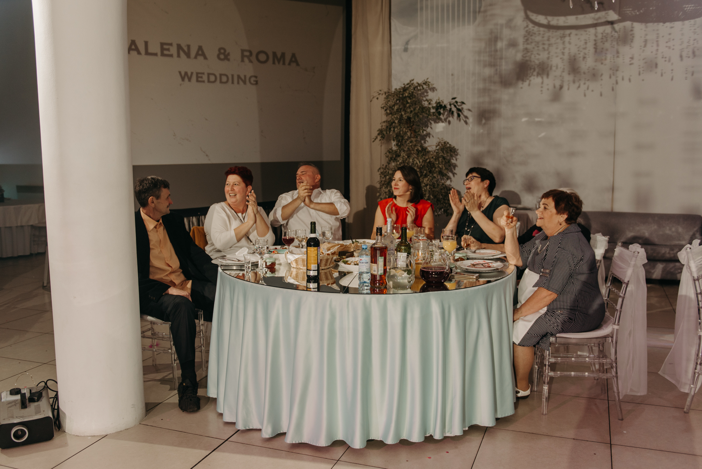 Алёна и Роман | Свадебный банкет в ресторане Небесный. Свадебный фотограф в Санкт-Петербурге Венера Ахметова