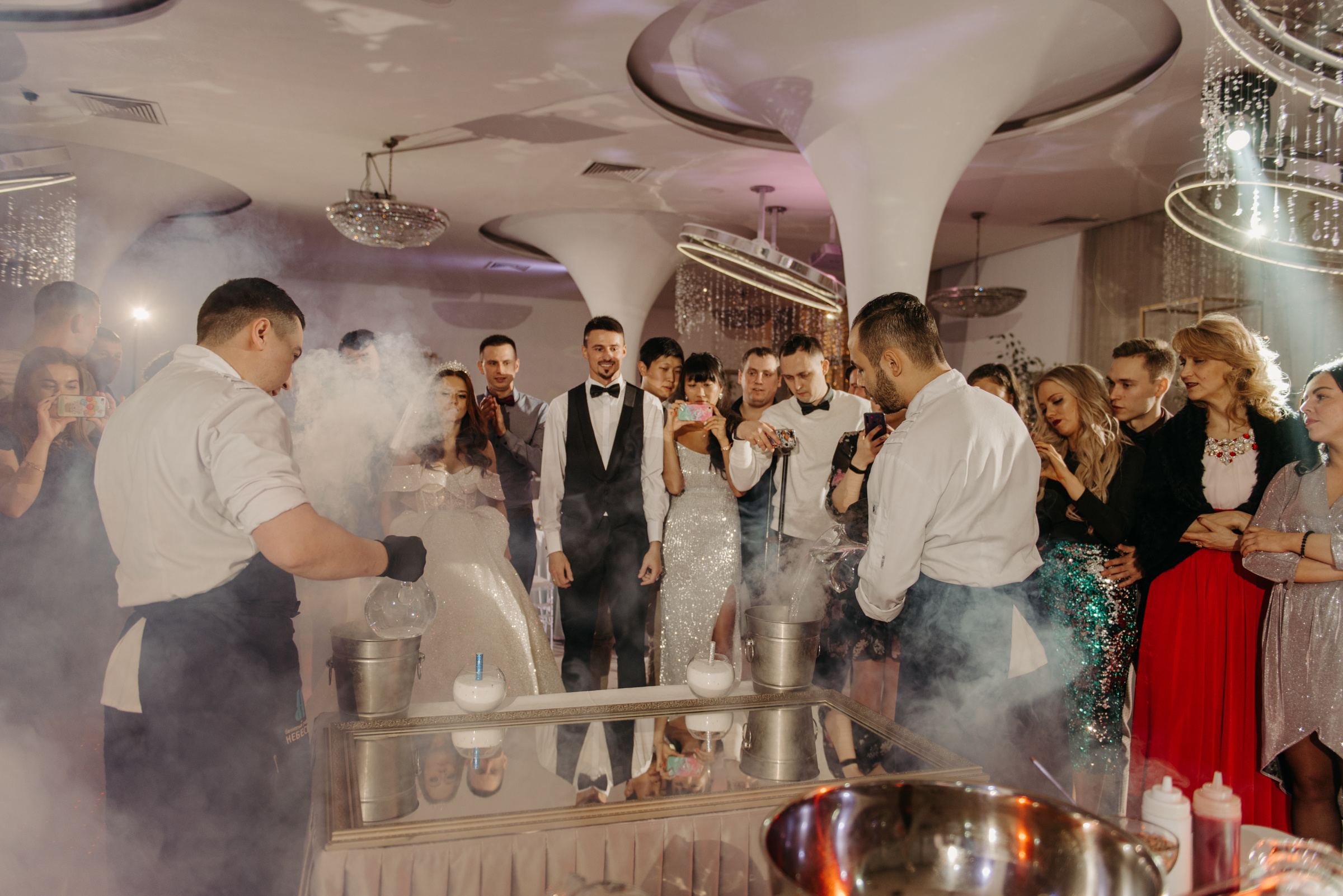 Алёна и Роман | Свадебный банкет в ресторане Небесный. Свадебный фотограф в Санкт-Петербурге Венера Ахметова