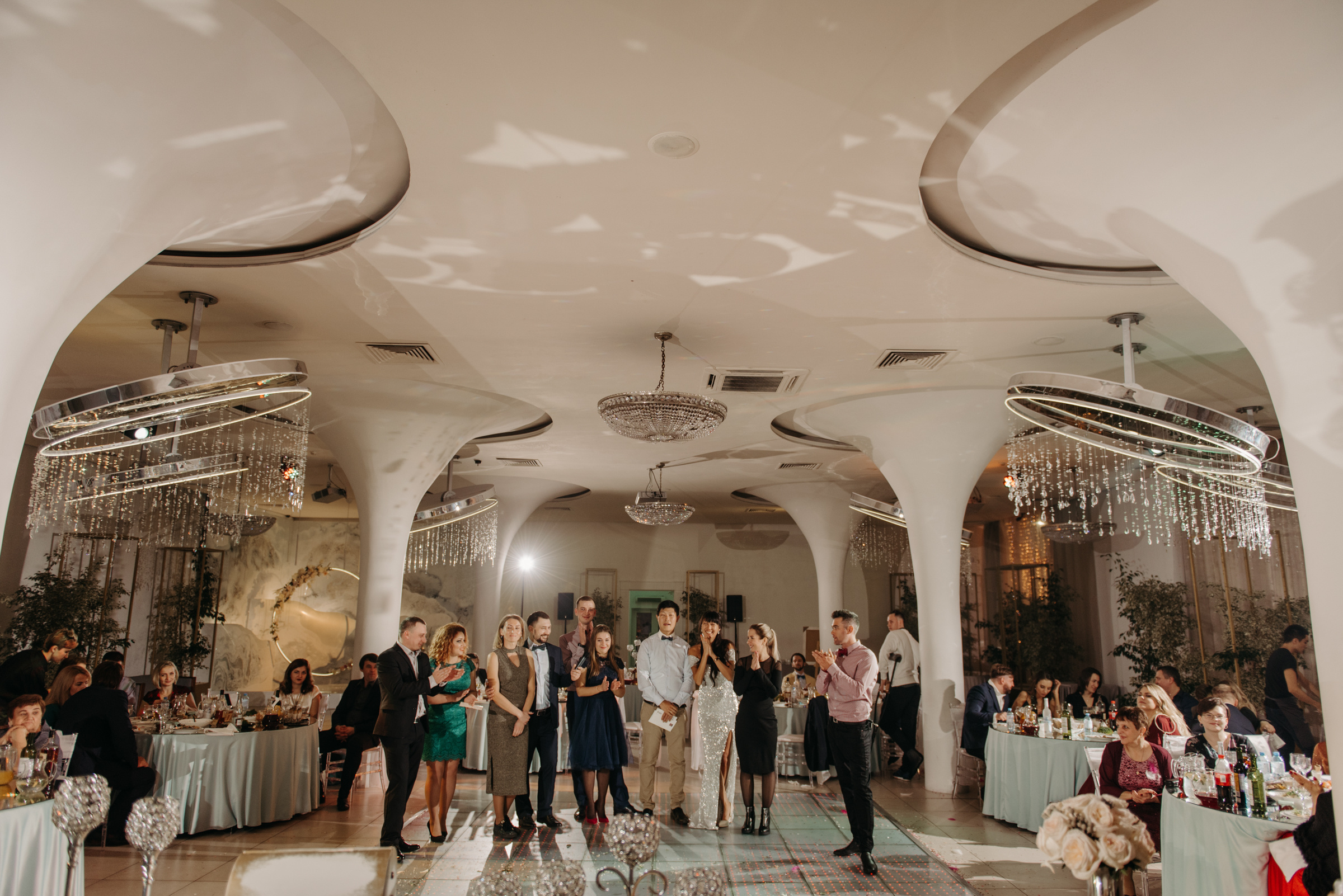 Алёна и Роман | Свадебный банкет в ресторане Небесный. Свадебный фотограф в Санкт-Петербурге Венера Ахметова