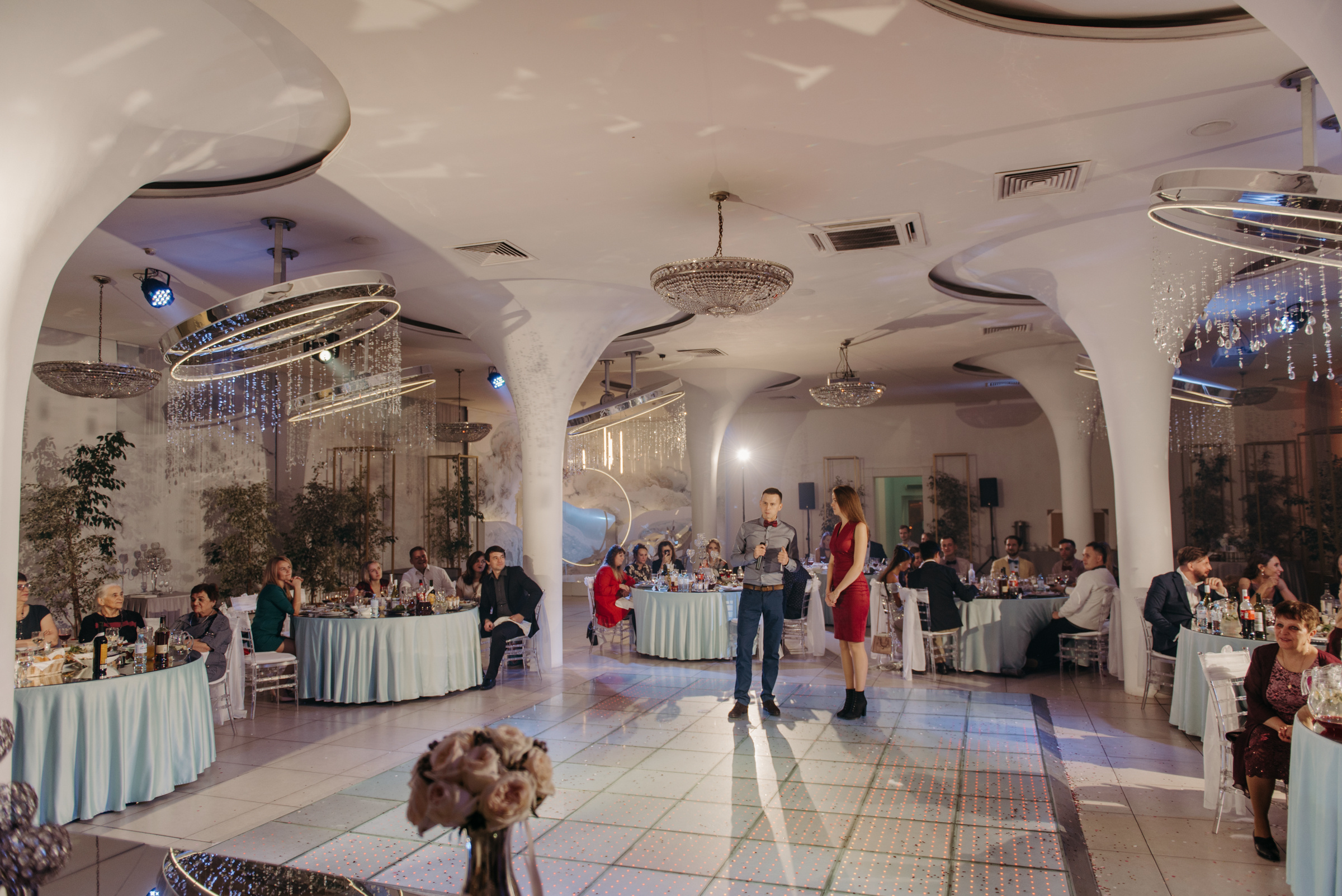 Алёна и Роман | Свадебный банкет в ресторане Небесный. Свадебный фотограф в Санкт-Петербурге Венера Ахметова