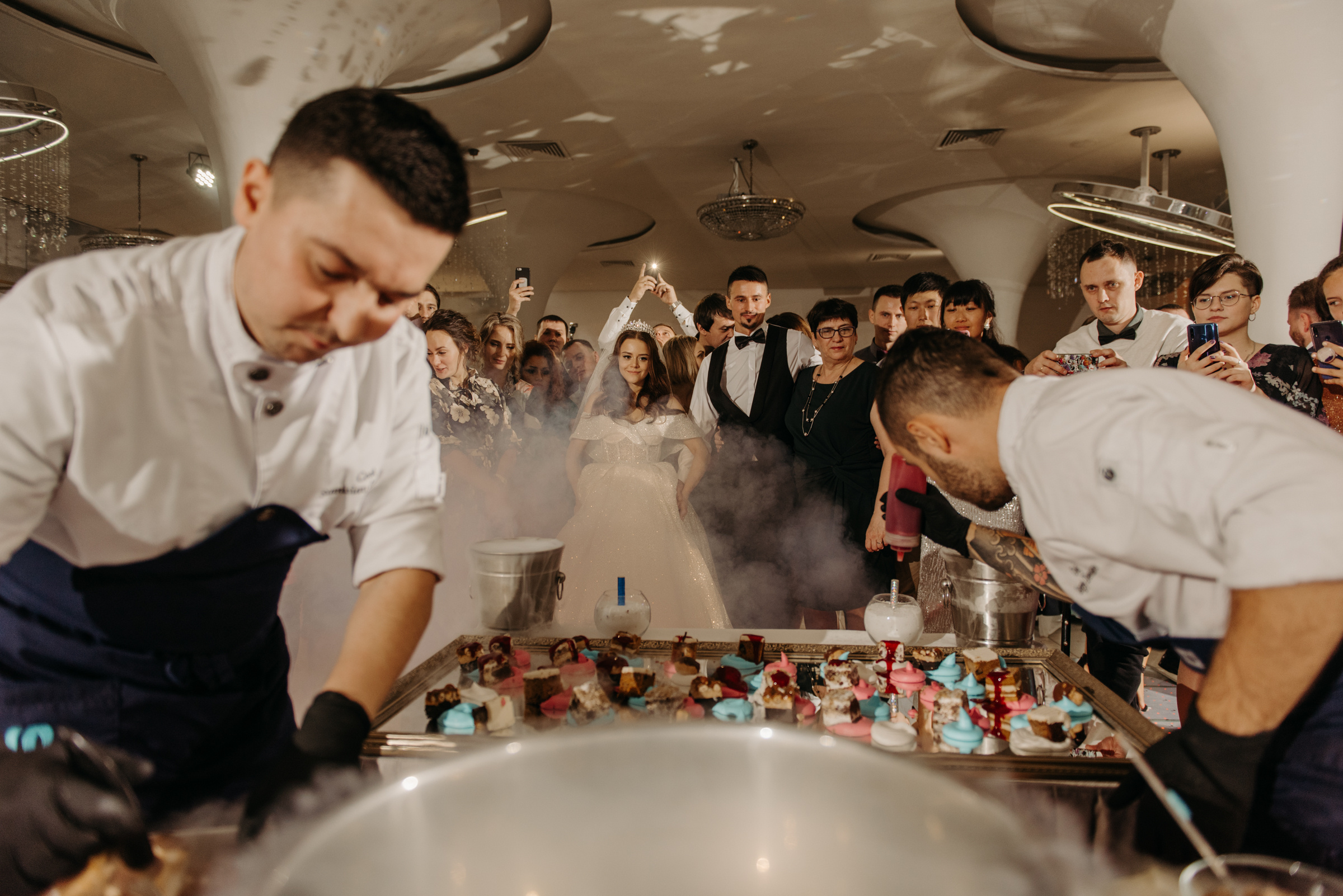 Алёна и Роман | Свадебный банкет в ресторане Небесный. Свадебный фотограф в Санкт-Петербурге Венера Ахметова