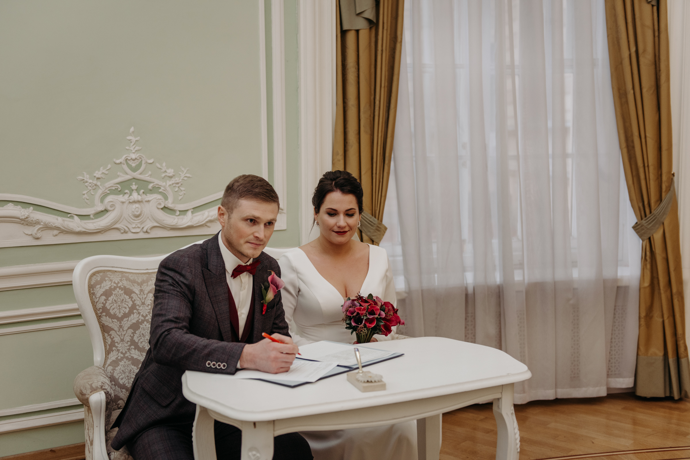 Осенняя свадьба Полины и Ивана. Свадебный фотограф в Санкт-Петербурге Венера Ахметова