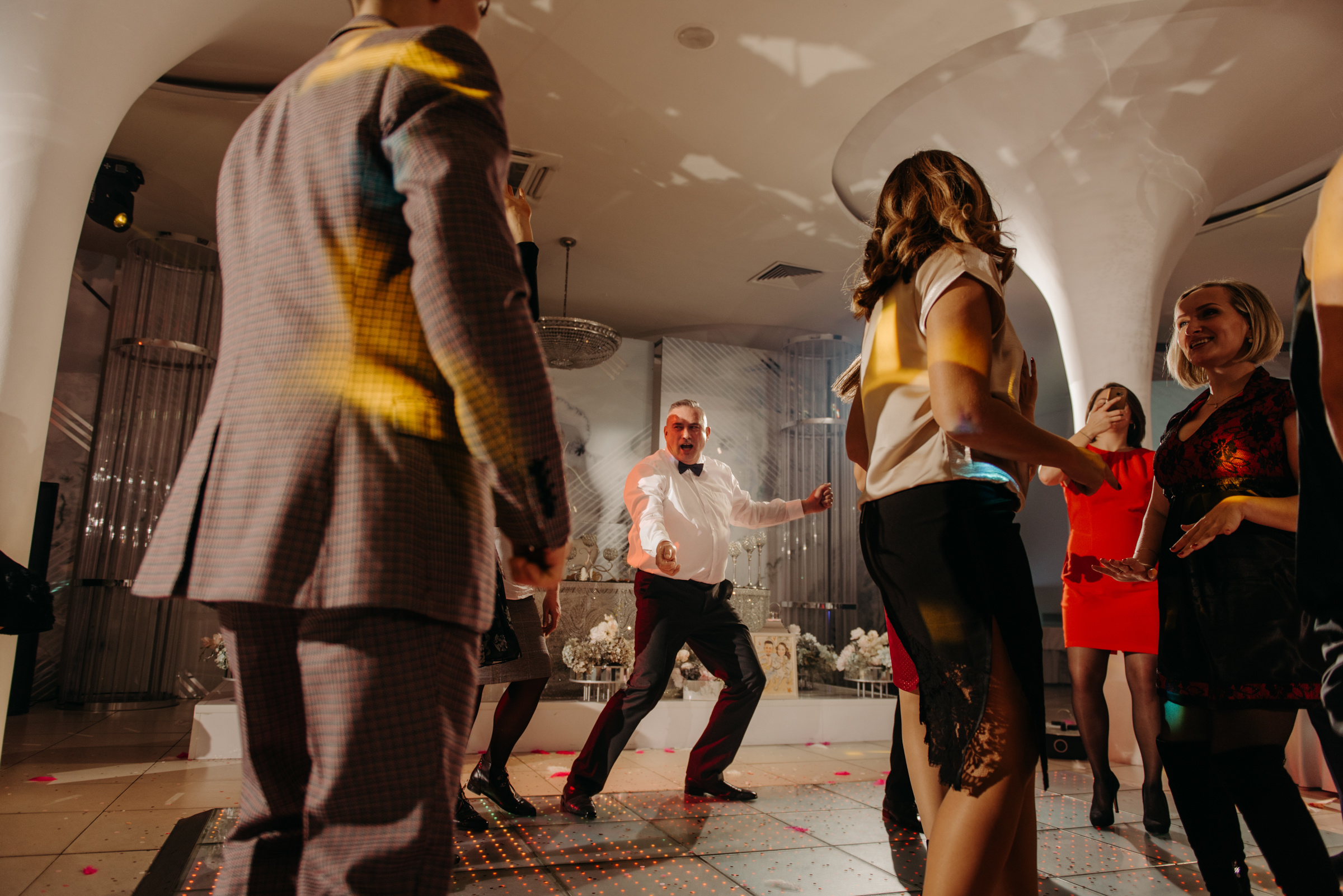 Алёна и Роман | Свадебный банкет в ресторане Небесный. Свадебный фотограф в Санкт-Петербурге Венера Ахметова