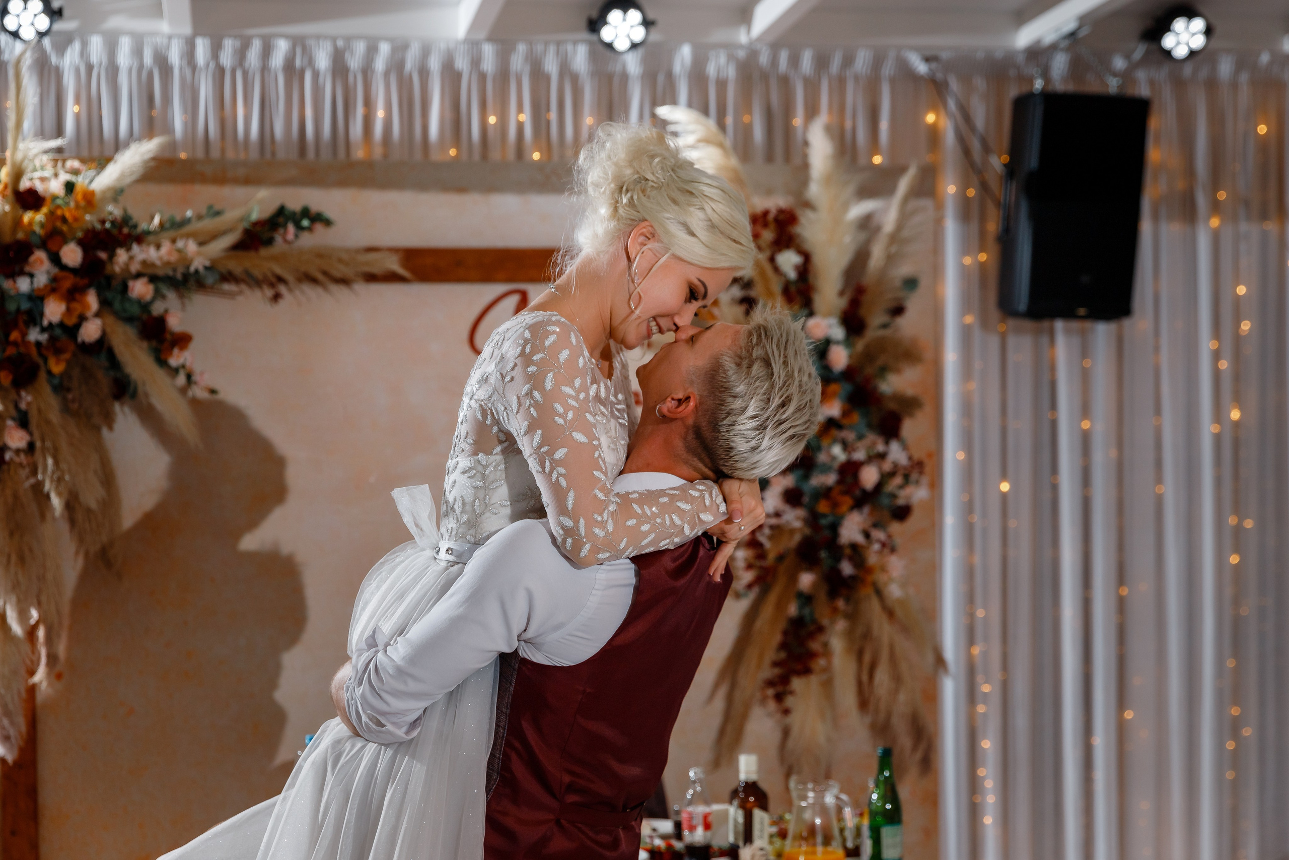 Анонс свадьбы Сергея и Елены. Свадебный фотограф в Крыму и Севастополе Ольга Баскакова