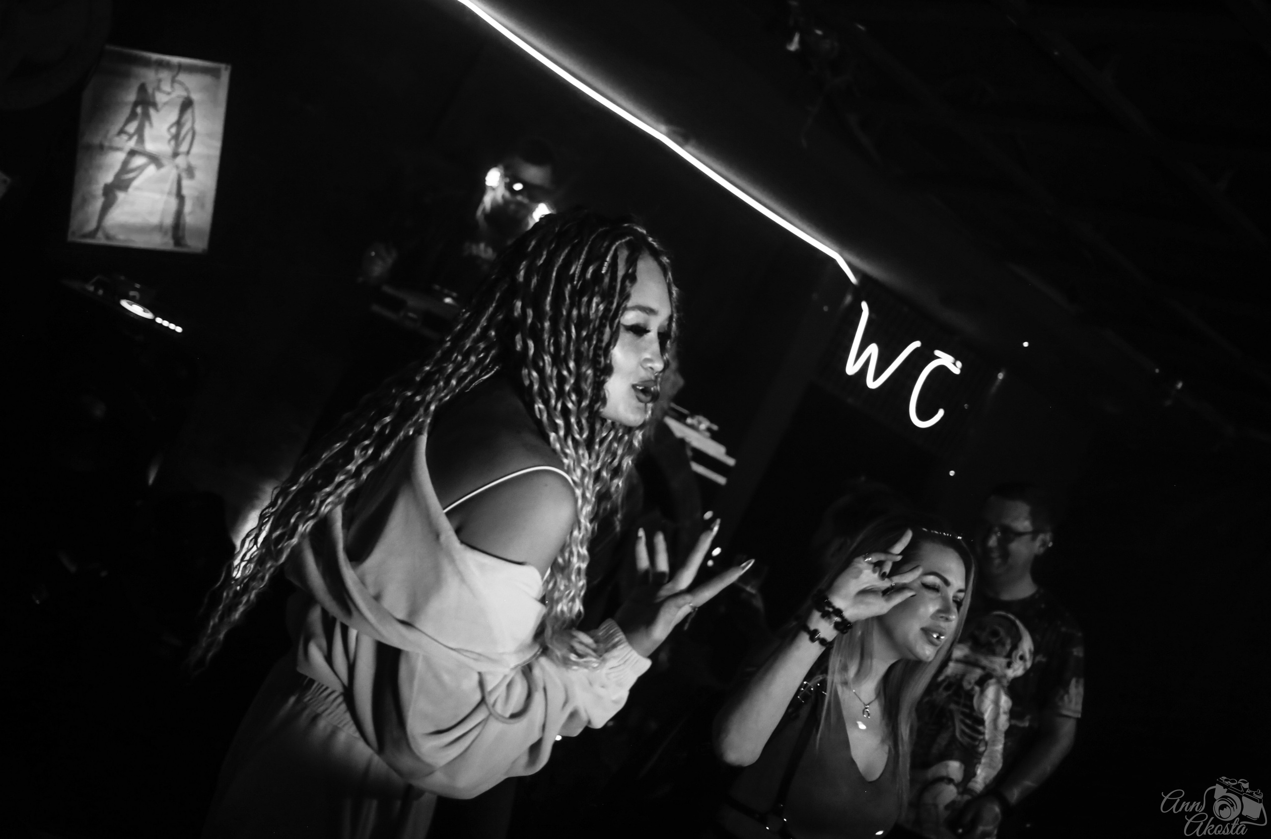 Фильм «Третья смена». Анна Акоста: фотограф в Санкт-Петербурге и Таганроге