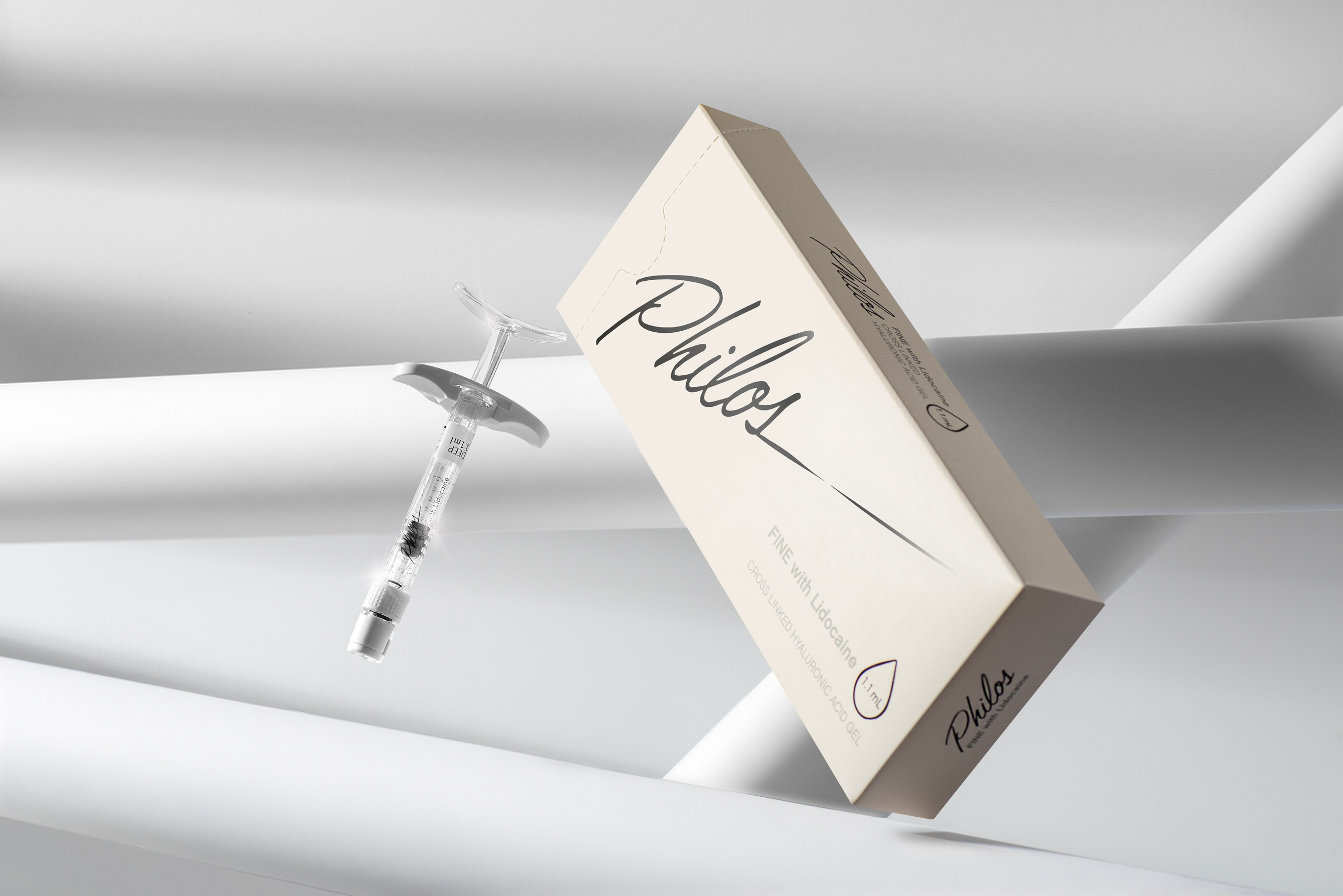 Предметный фотограф в Санкт-Петербурге Иван Сапрыкин