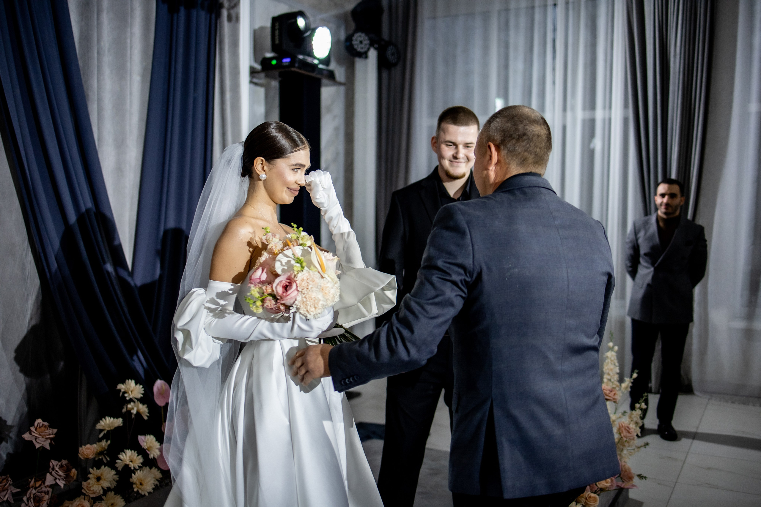 Артем и Вероника — Торжество. Фотограф Надежда Лукьянова