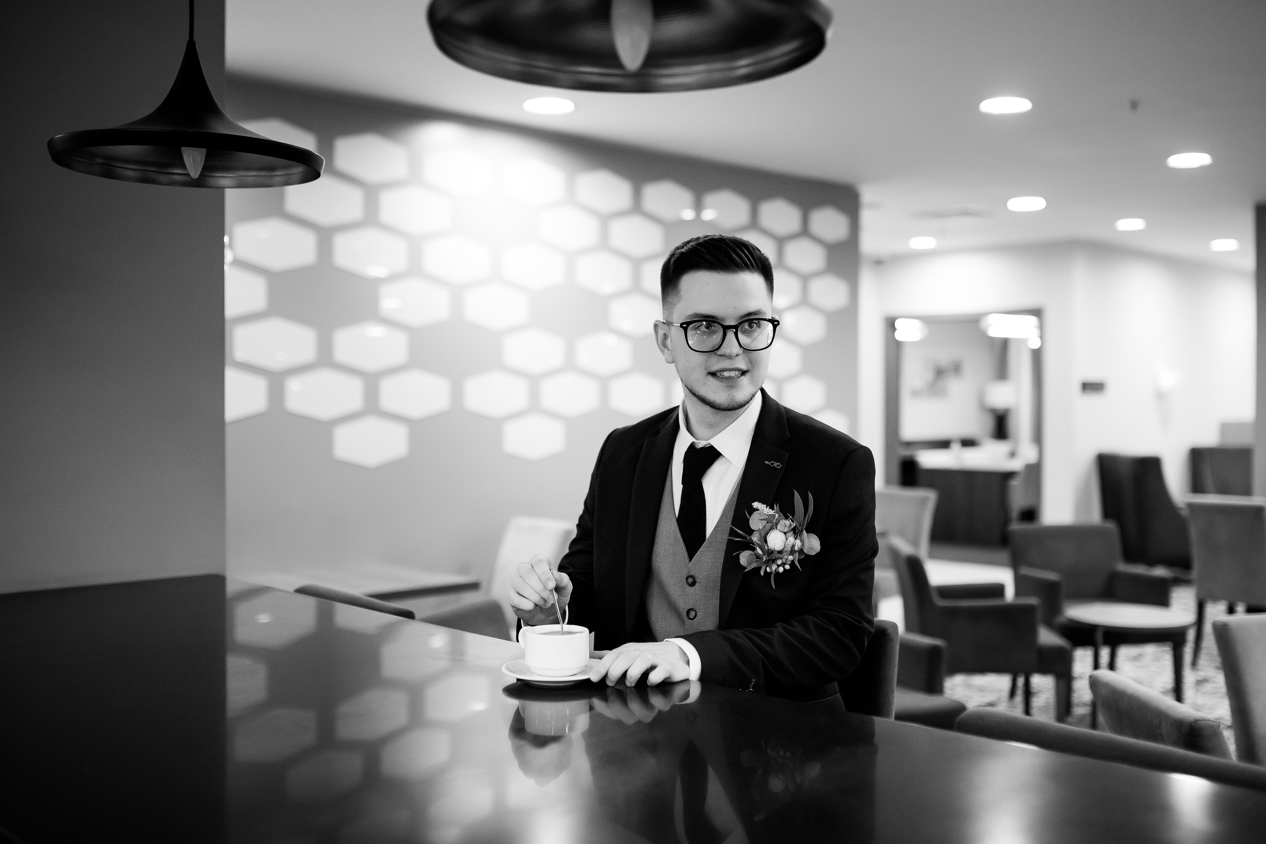 чернобелый жених