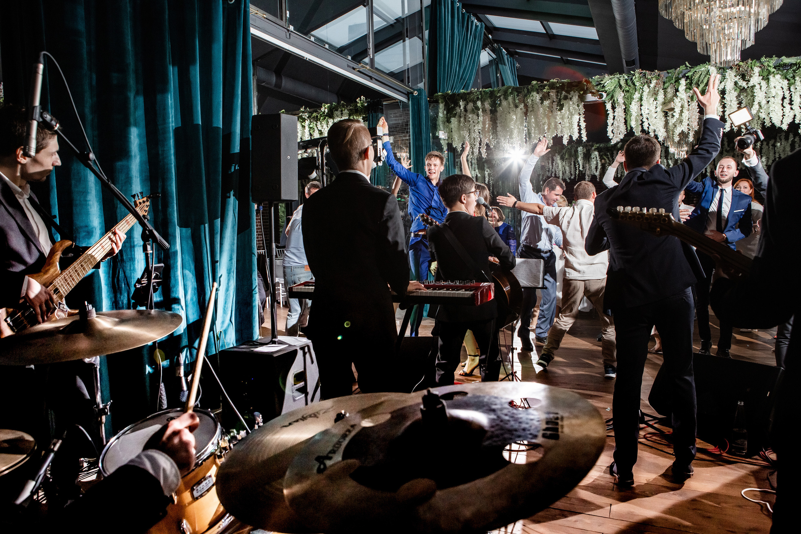 каверная группа на свадьбе