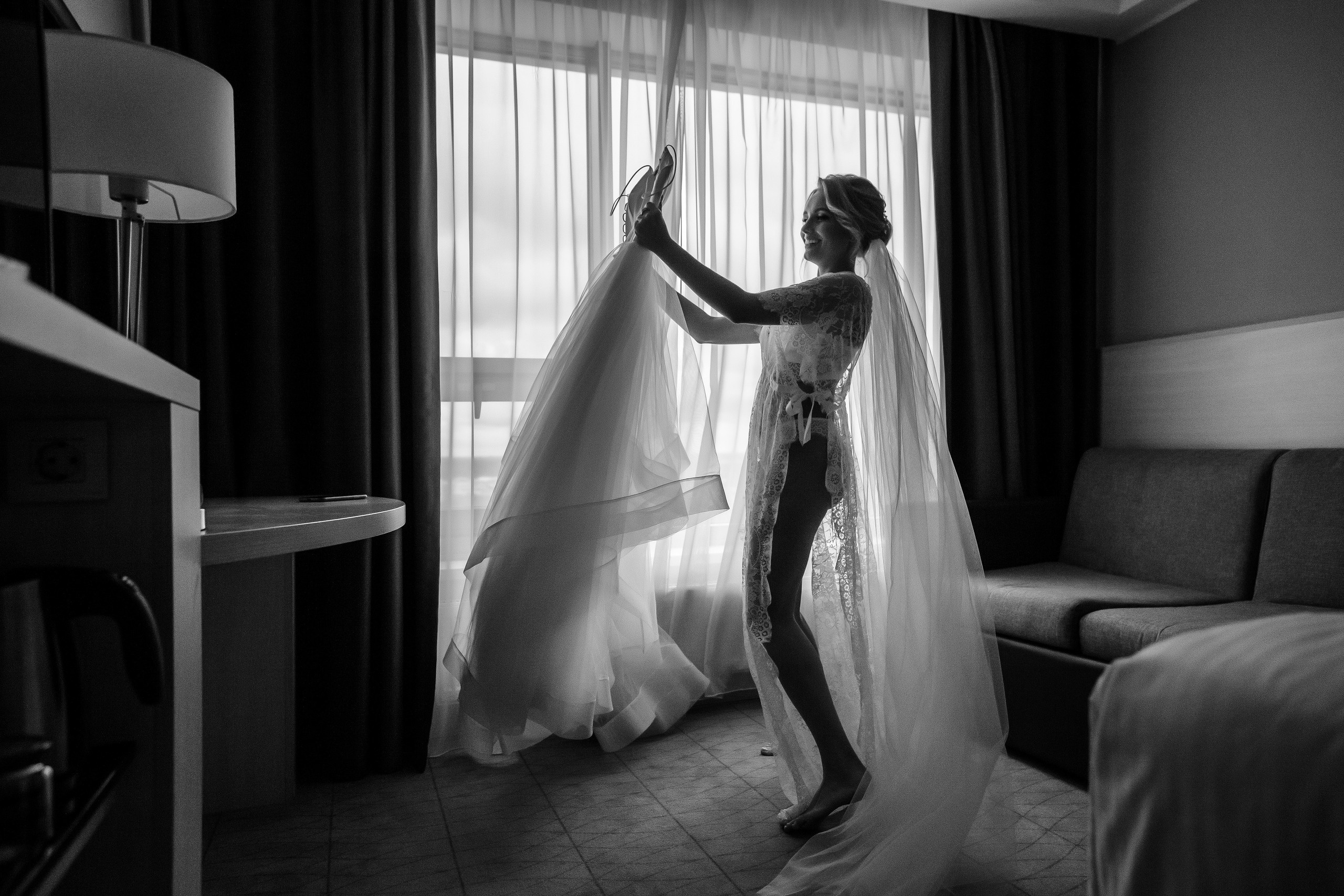 невеста с платьем