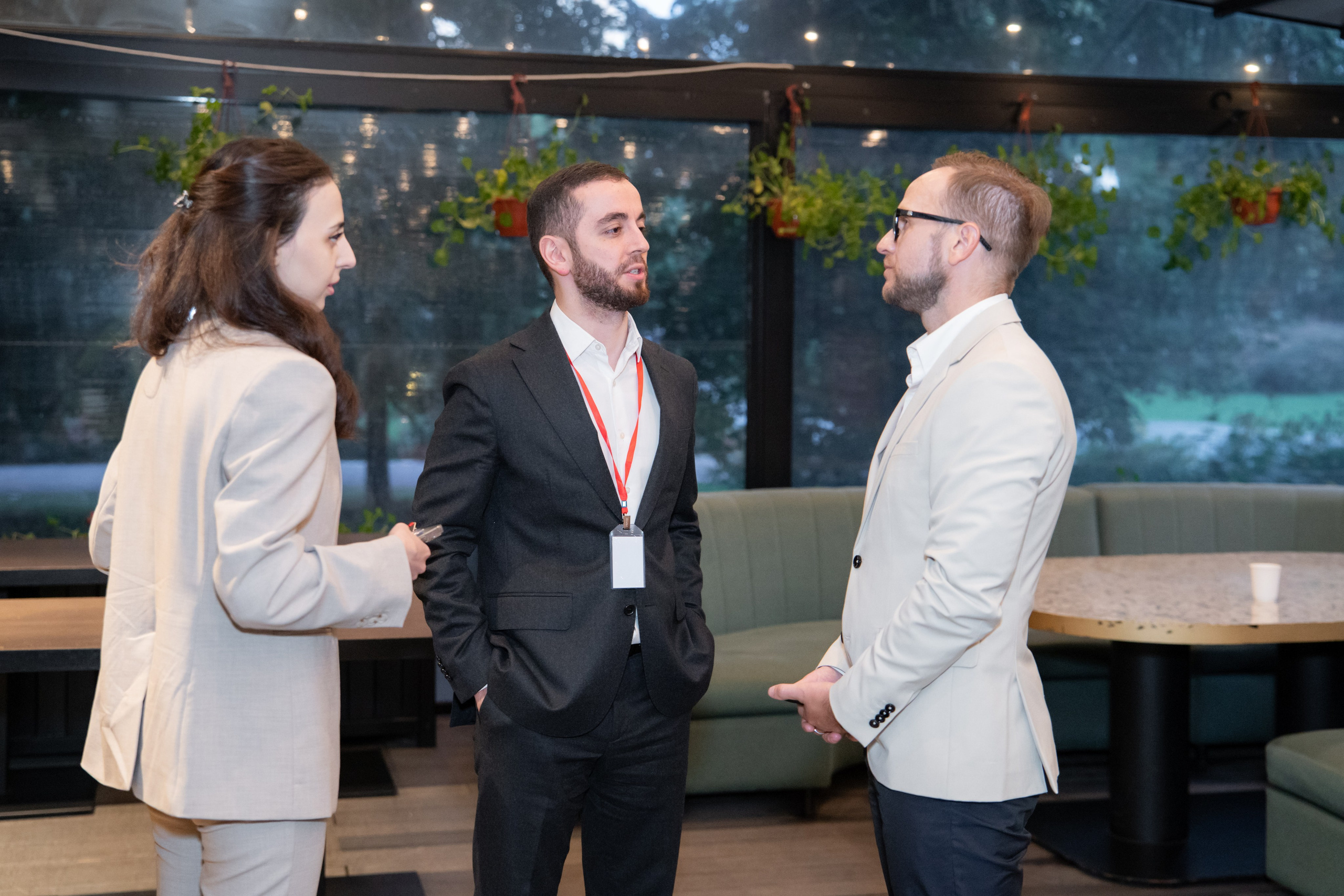 Судебная экспертиза. Аверта групп. Репортажный и интерьерный фотограф Александра Солдатова