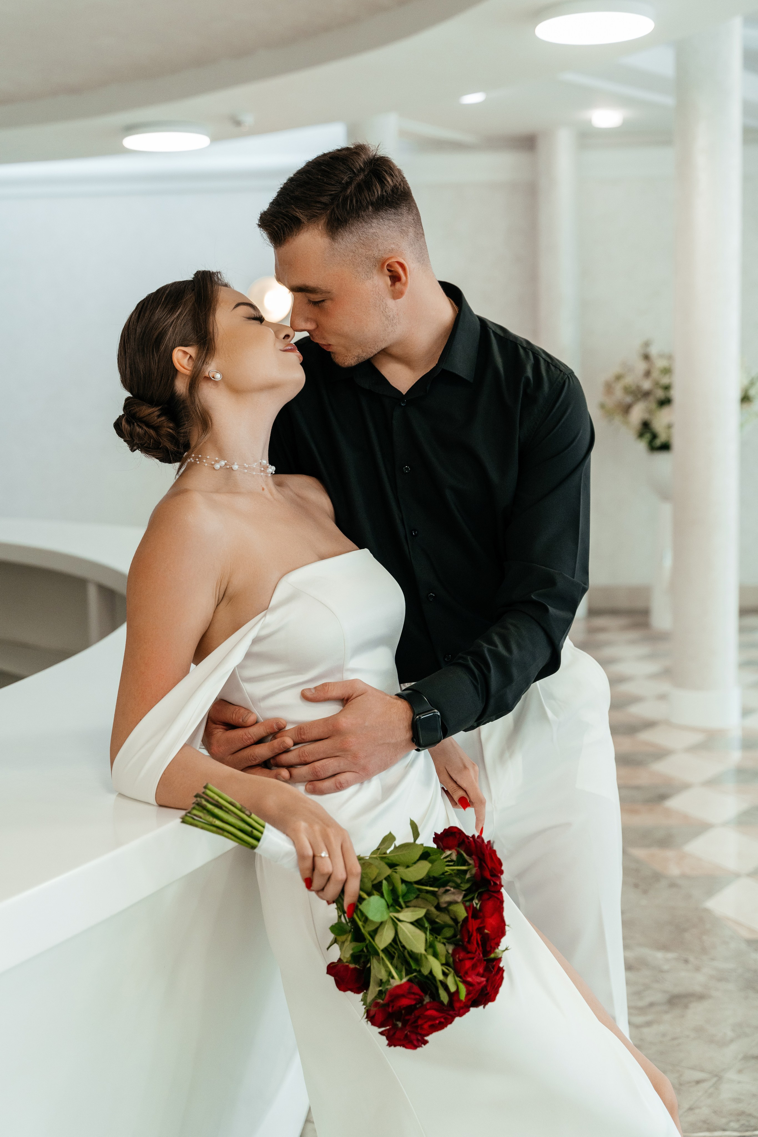 К | В. Свадебный и семейный фотограф в Новосибирске Светлана Варутина