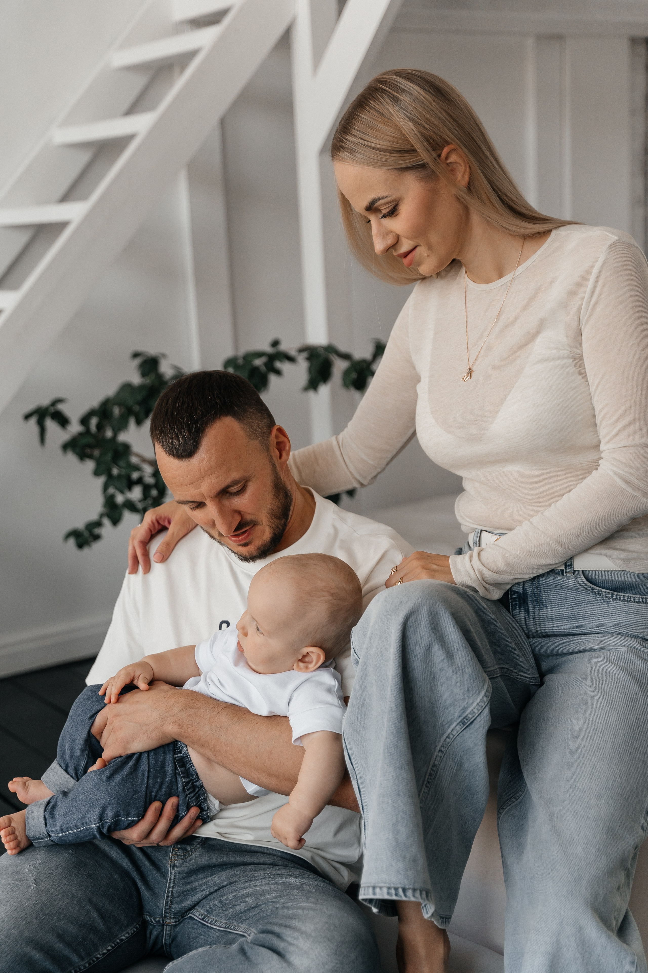 Саша, Юля и Лев. Волик Мария