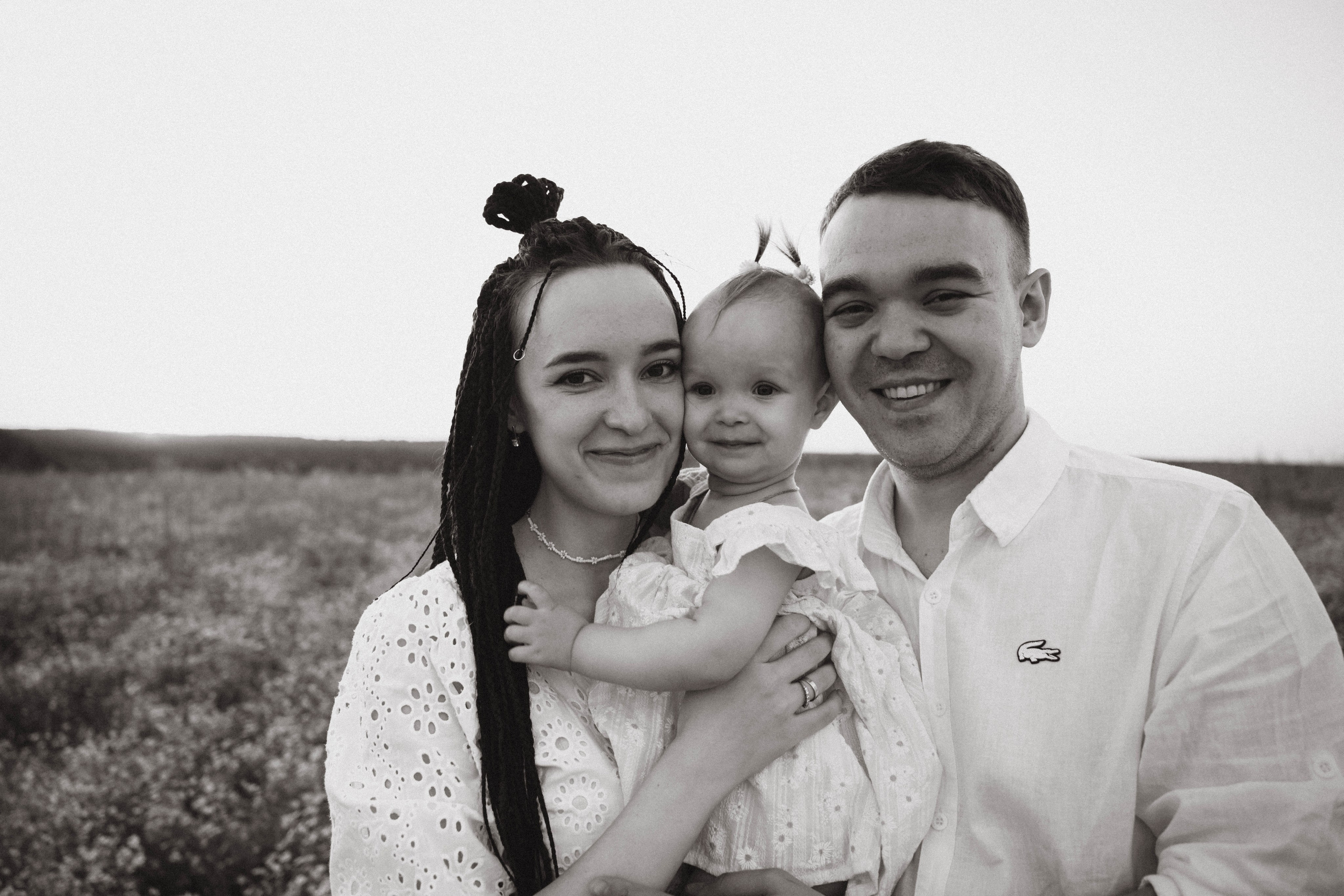 Ромашковое поле. Семейный фотограф в Москве Люберцах Ирина Вронская