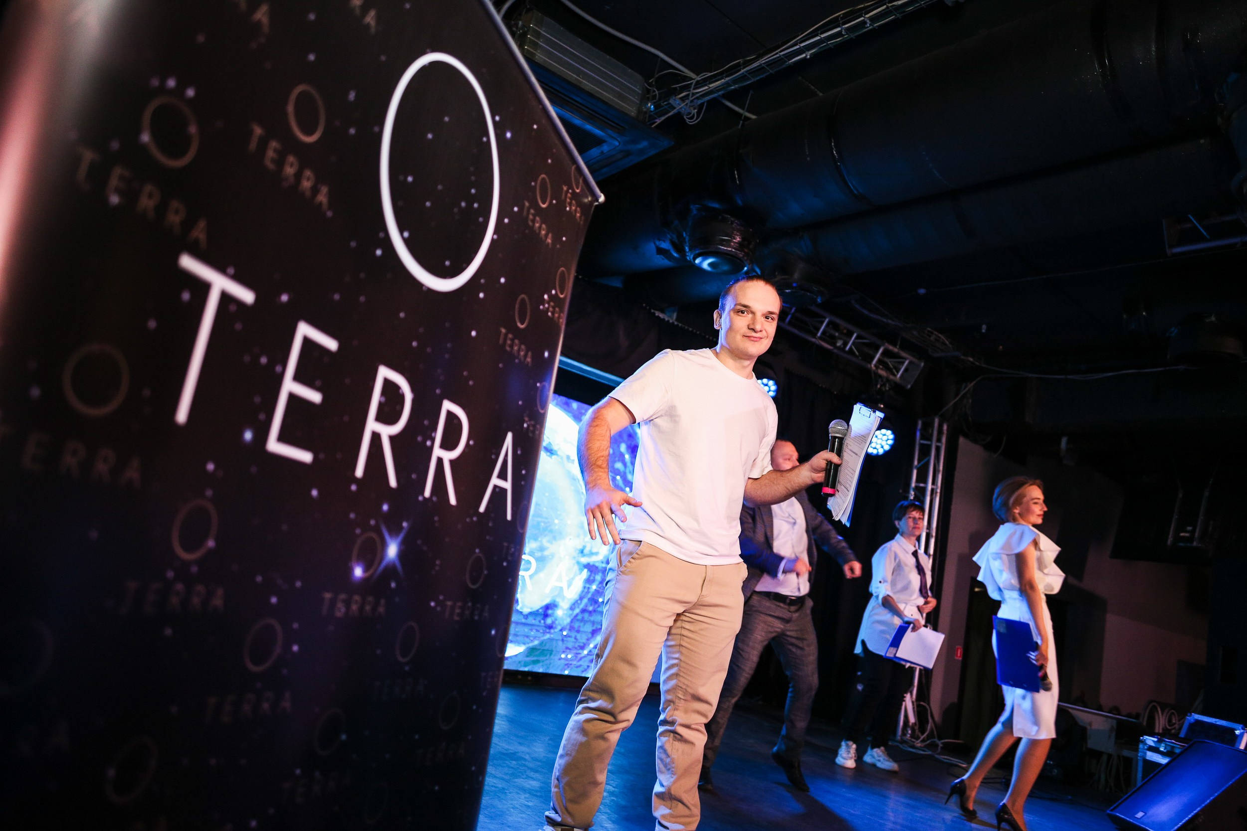 Конференция бизнес-клуба. Портретный и репортажный фотограф. Мыльников Илья