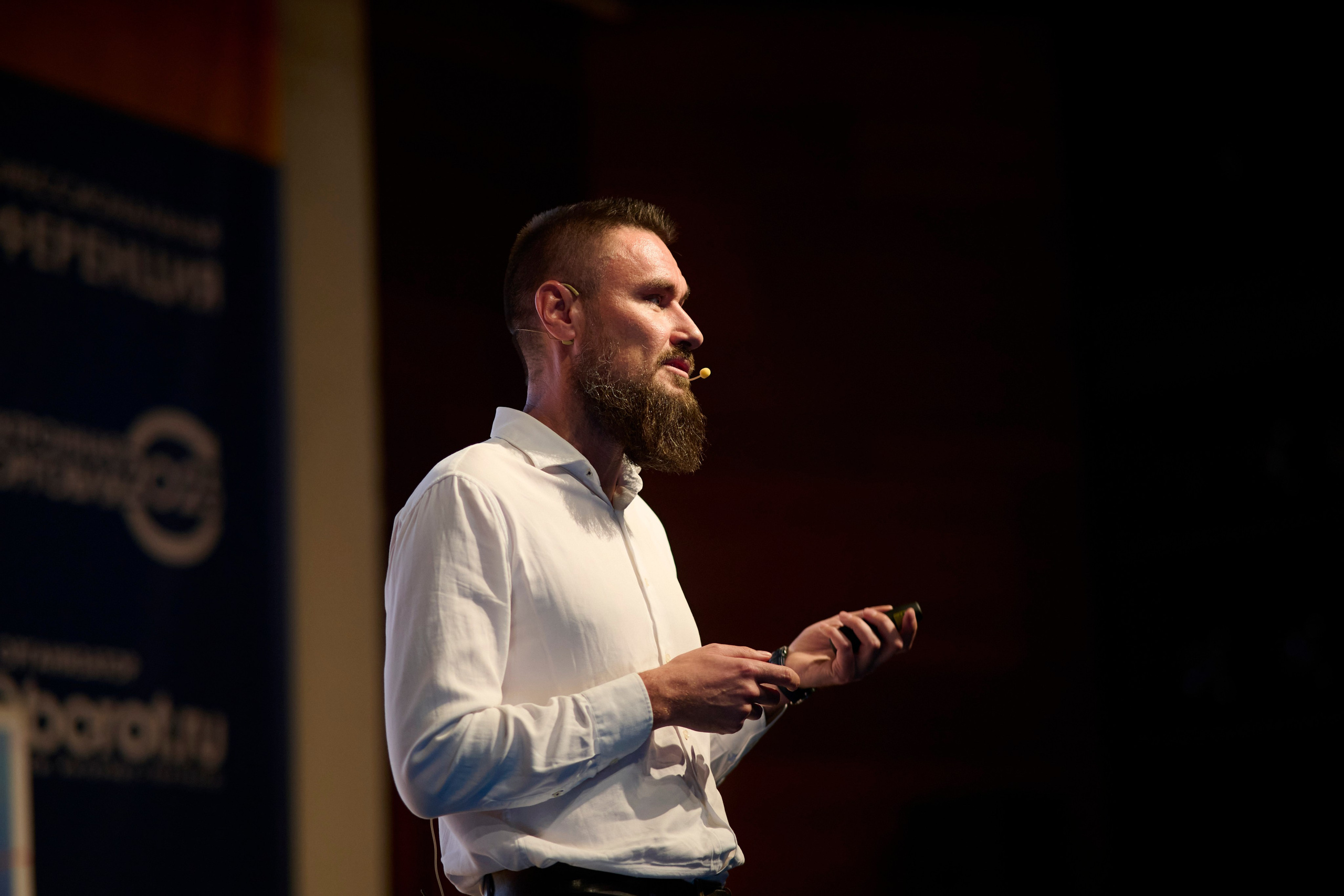 Конференция в ЦМТ Электронная торговля 2025 — репортажная съёмка мероприятий в Москве и Петербурге