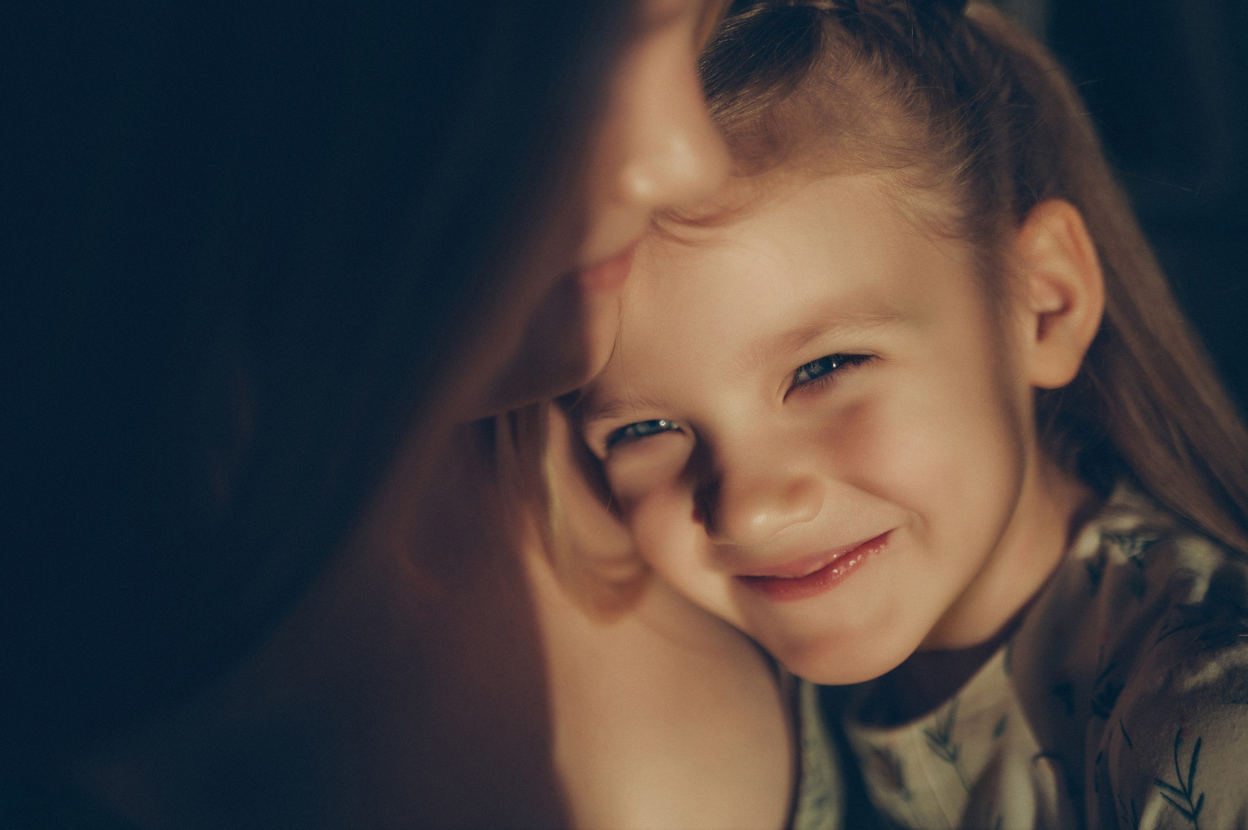 Тася, Соня, Женя и Илья (домашняя). Фотограф, г. Лесной Свердловской области