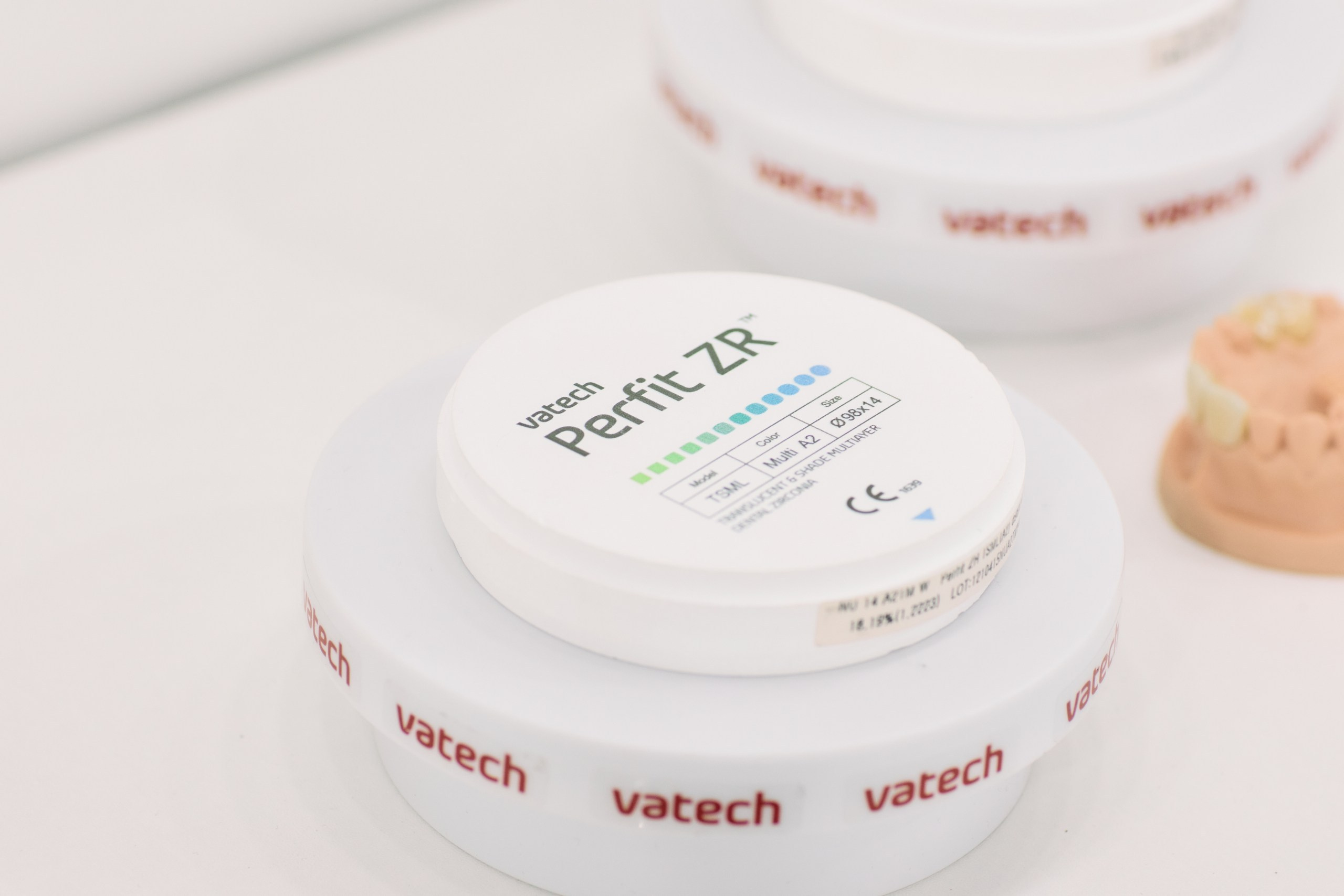 Дентал Салон 2026: Vatech. Свадебный и репортажный фотограф Дмитрий Кононенко