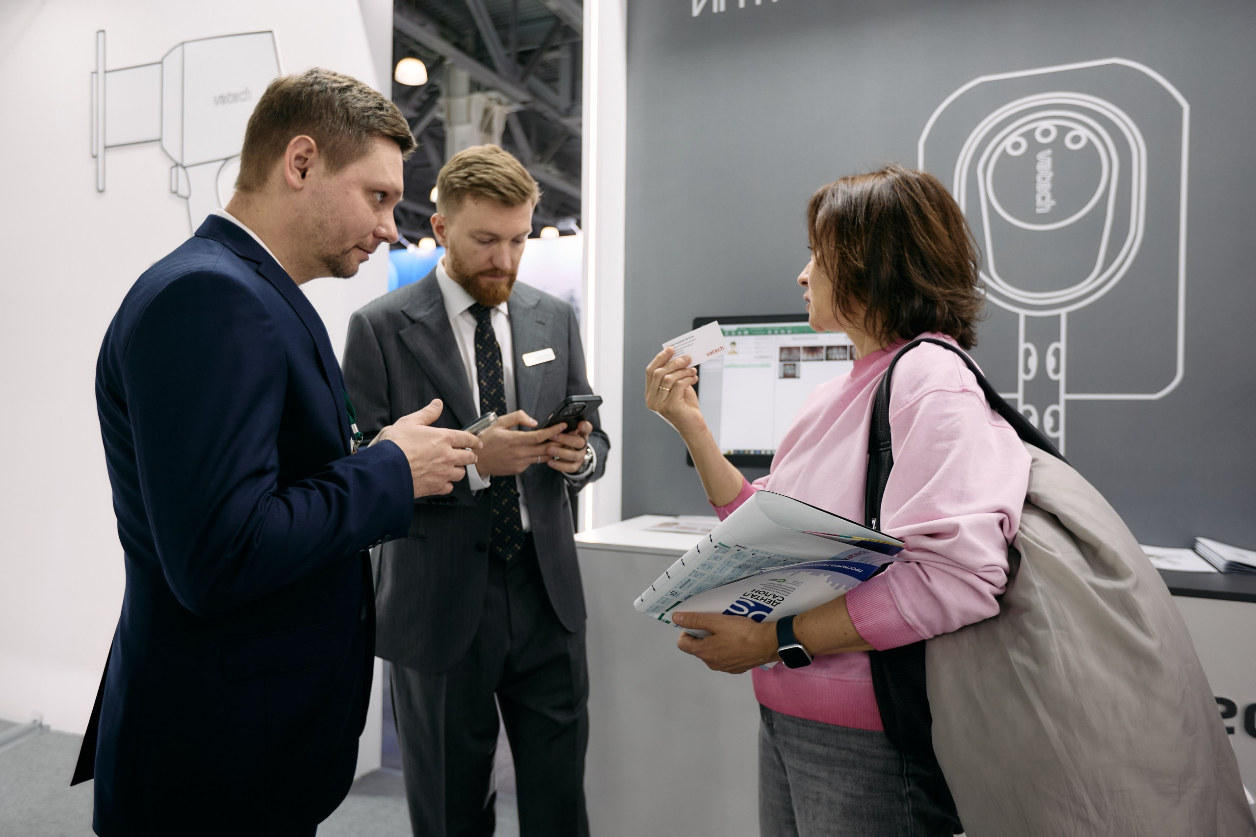 Дентал Салон 2026: Vatech. Свадебный и репортажный фотограф Дмитрий Кононенко