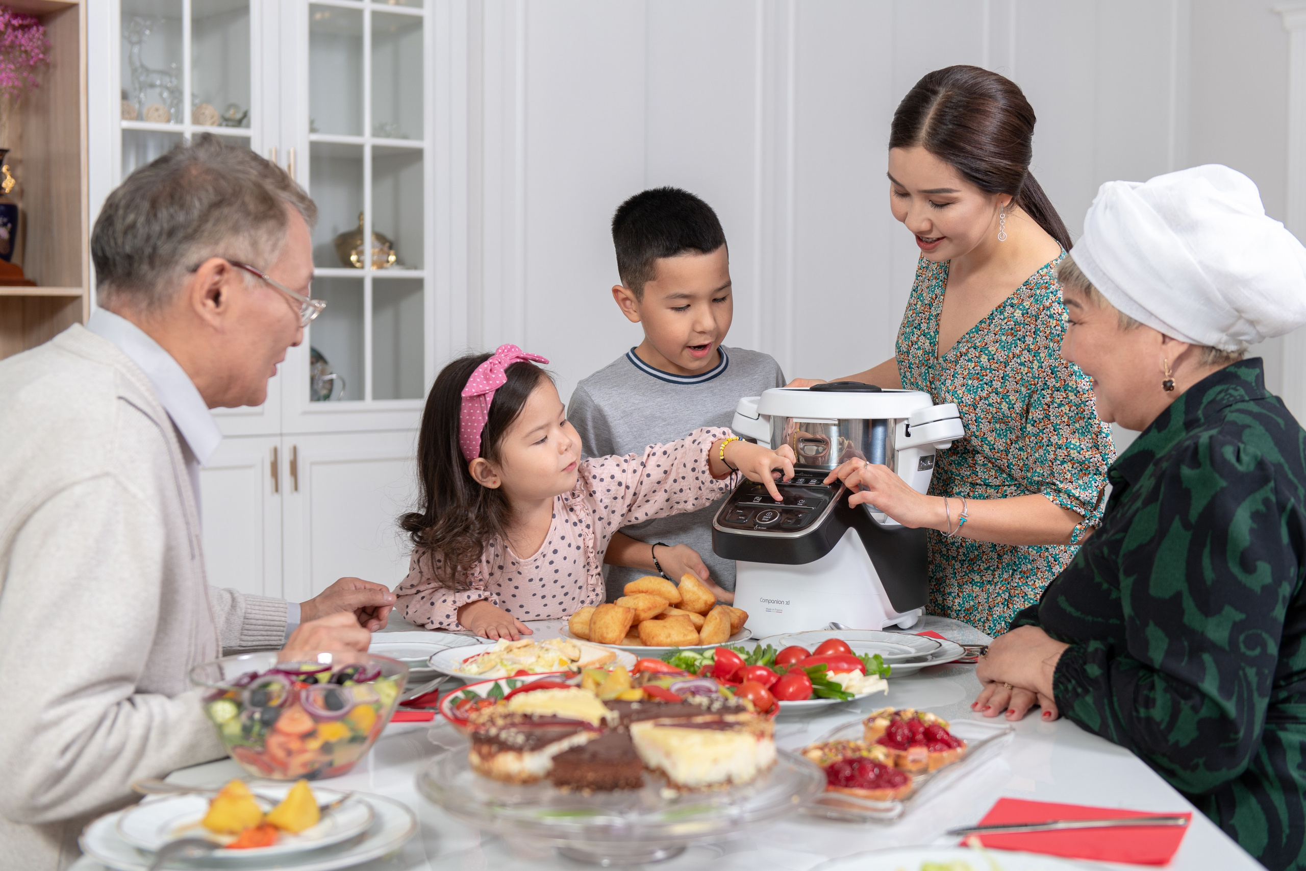 Рекламная и предметная съемка. Профессиональный фотограф в Алматы Влад Семёнов