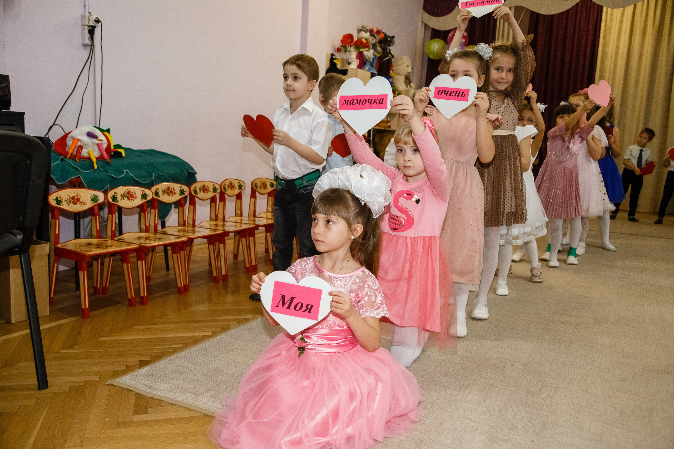 Контакты. Фотограф в Краснодаре. Выпускные школьные альбомы, Свадьбы, Портреты