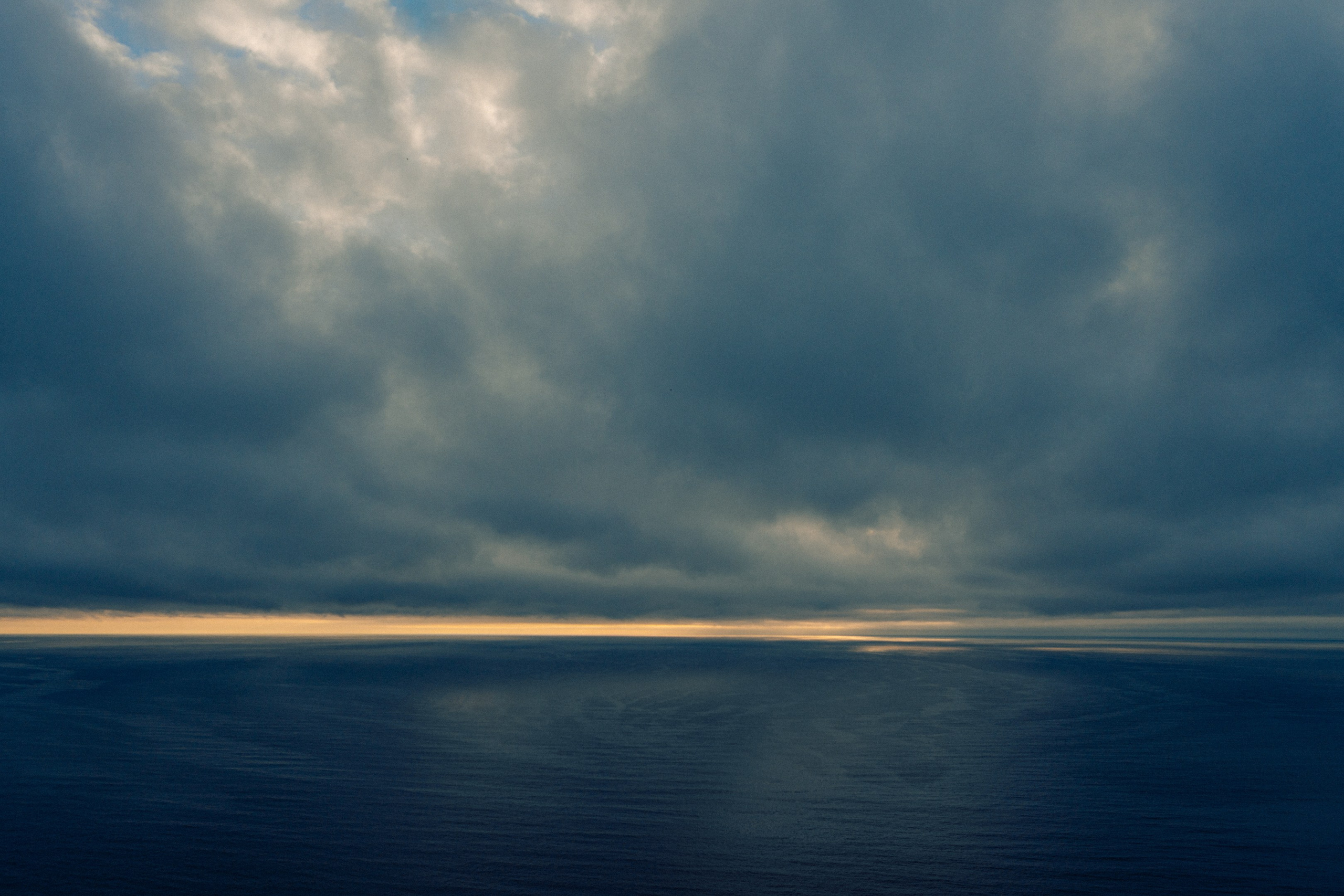 Мыс Четырех Скал. Иван Зайцев (IZIART) — создание культурного кода через фото и видео