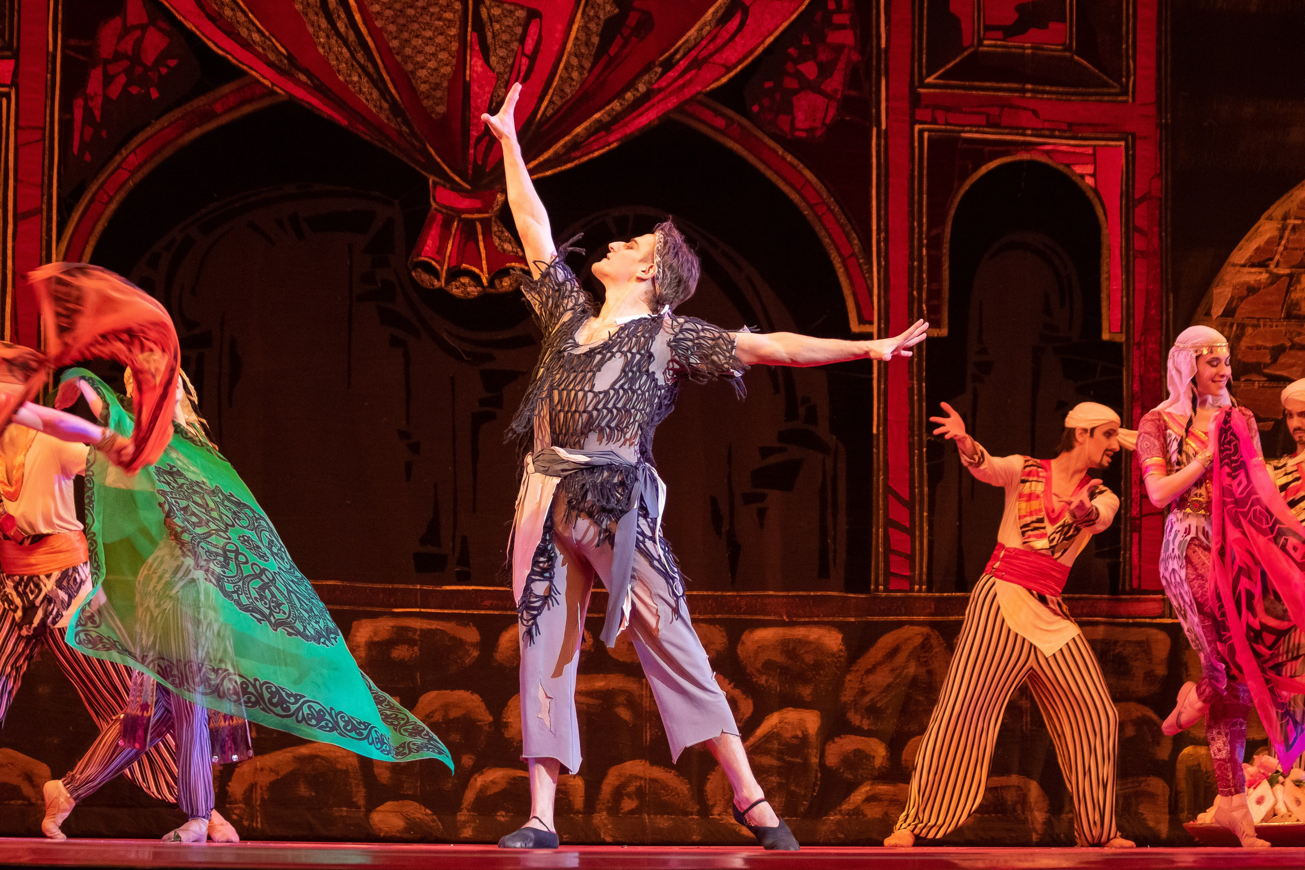 Театр. Балетный фотограф в Москве Галина Молчанова