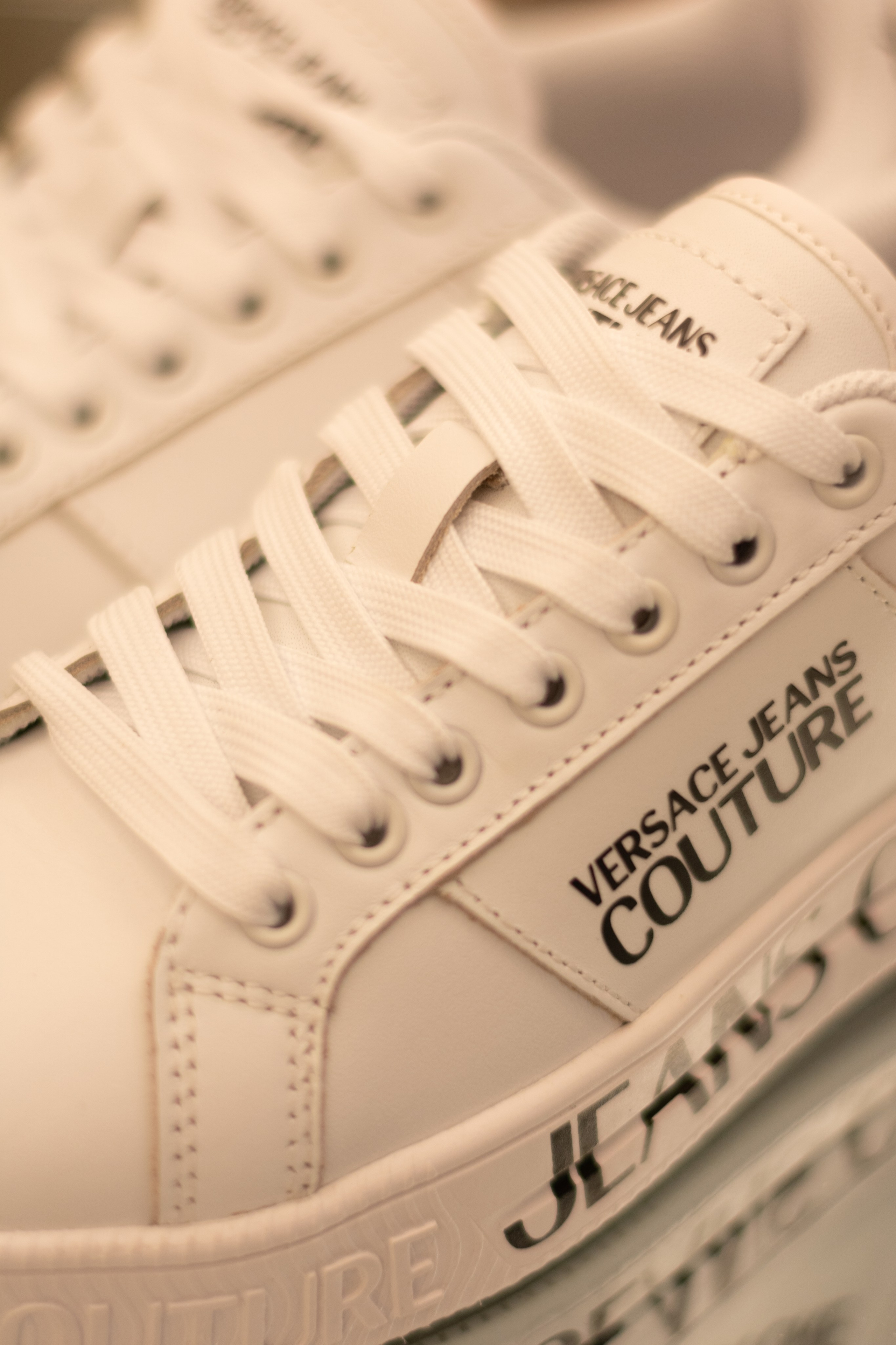 Для организаций. Предметная фотосессия для обувного магазина Capsula. Фотограф/видеограф Богдан Голованов