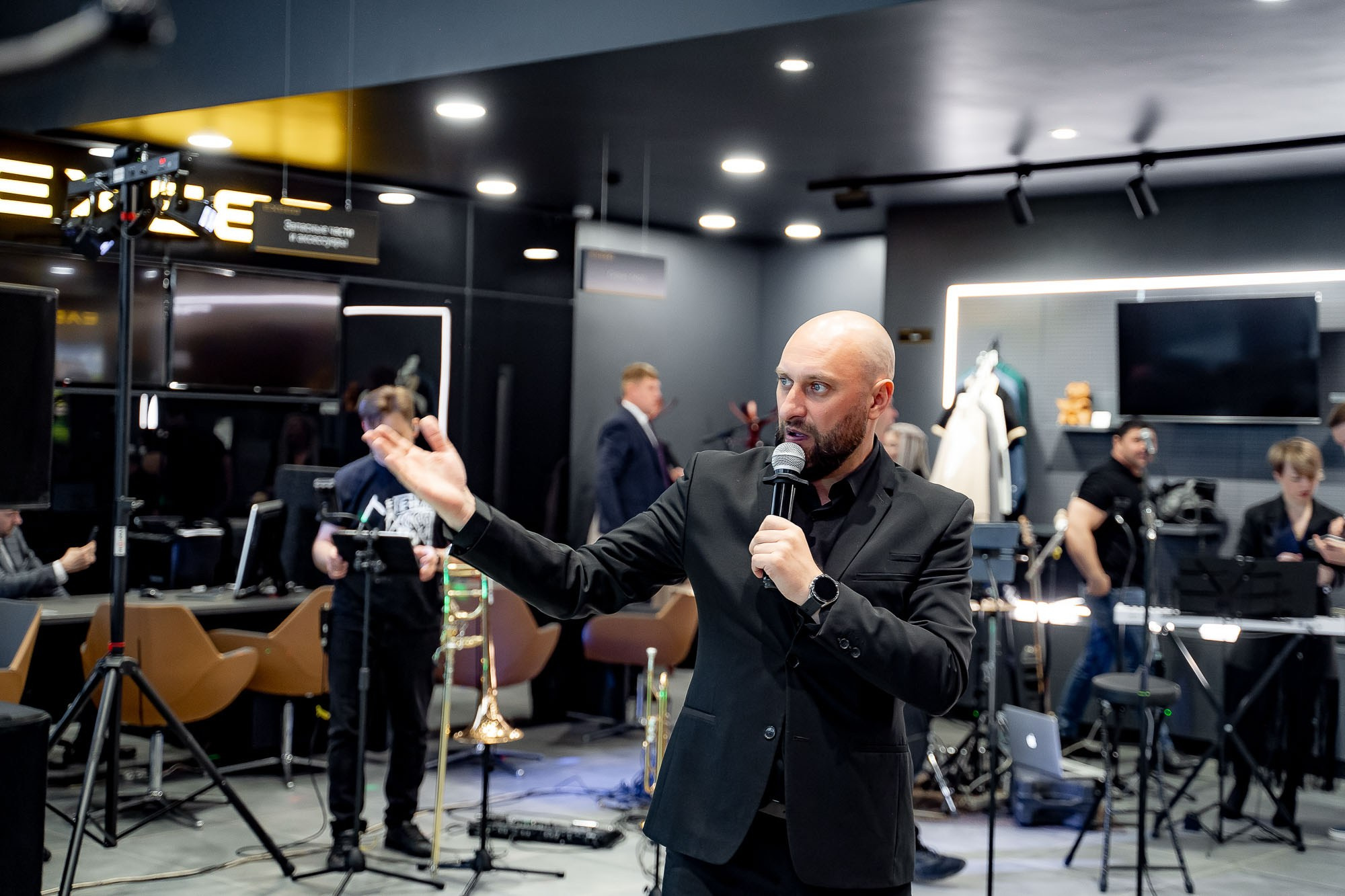 Презентация Exeed TXL. Сергей Кошкин. Репортажная и ивент-фотография в Сургуте