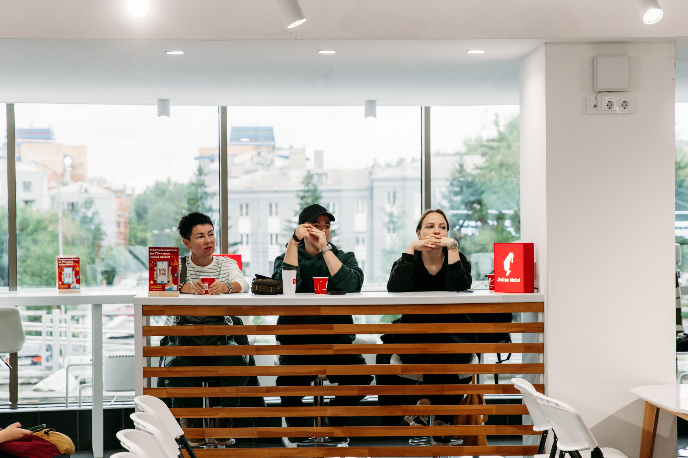 Чемпионат для бариста от Julius Meinl 2025. Фотограф в Иркутске Евгения Айвазова