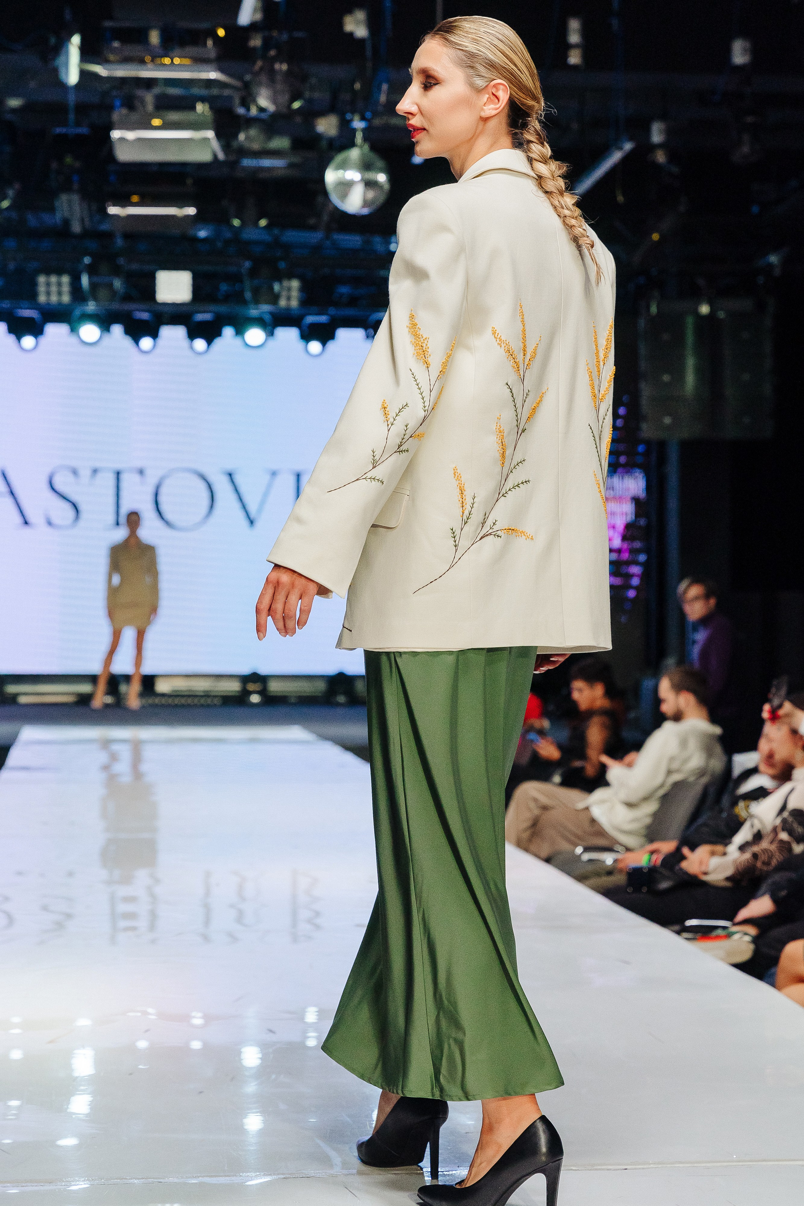 Хрустальный манекен (Москва). Свадебный, репортажный, семейный фотограф Елена Брюхова