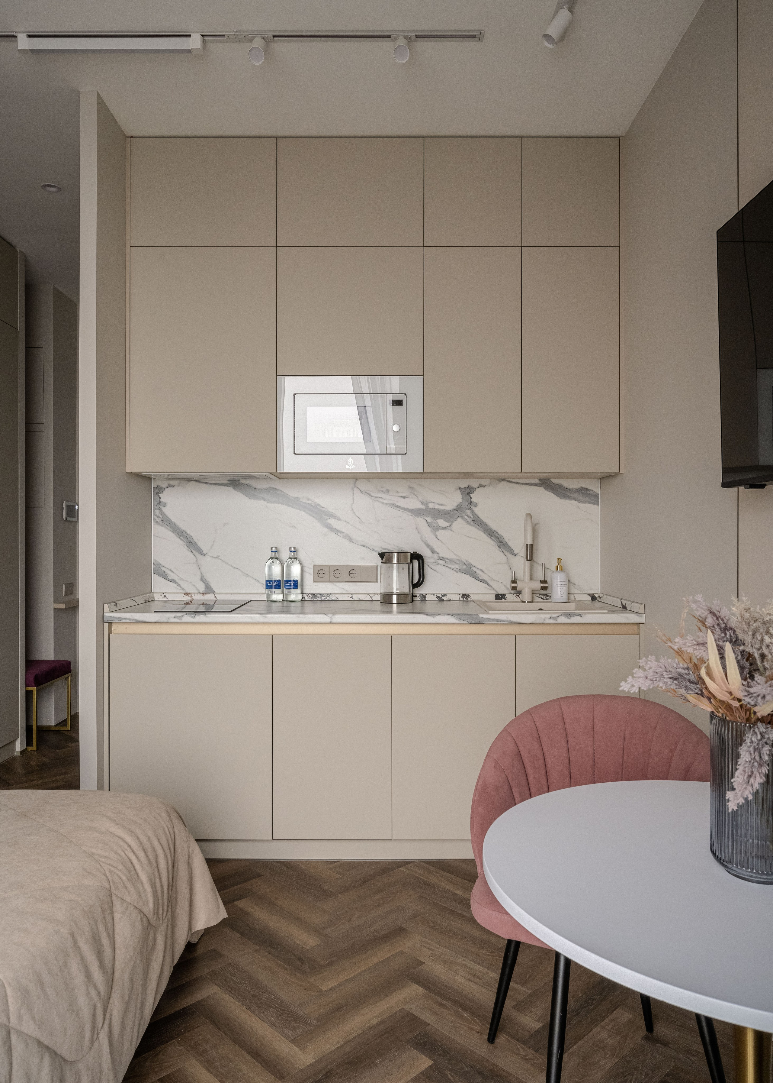 Посуточная аренда. Вячеслав Лазарев фотографирую интерьеры