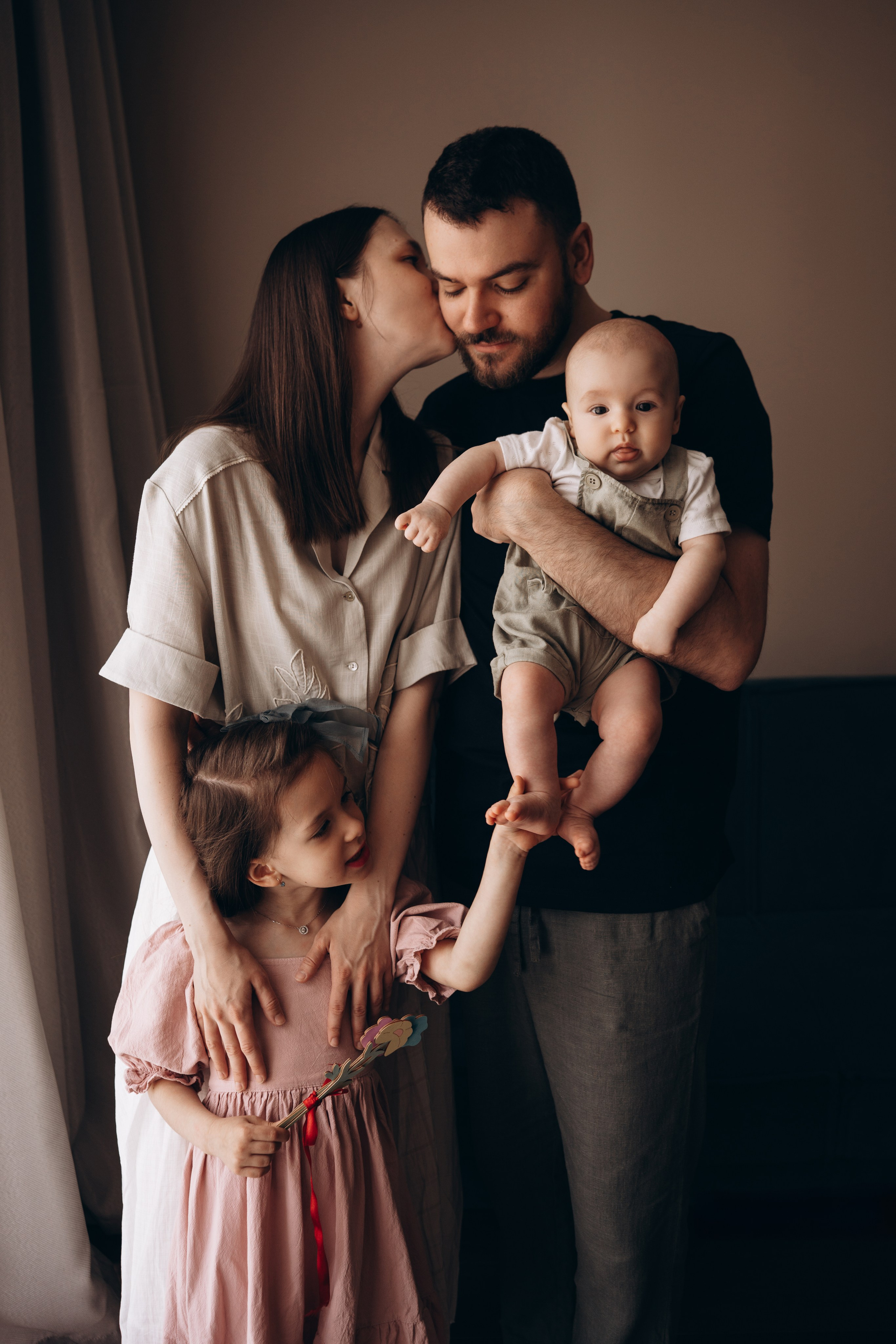 3-4 месяца. Фотограф Новорожденных в Москве. Семейные истории в стиле LIFE